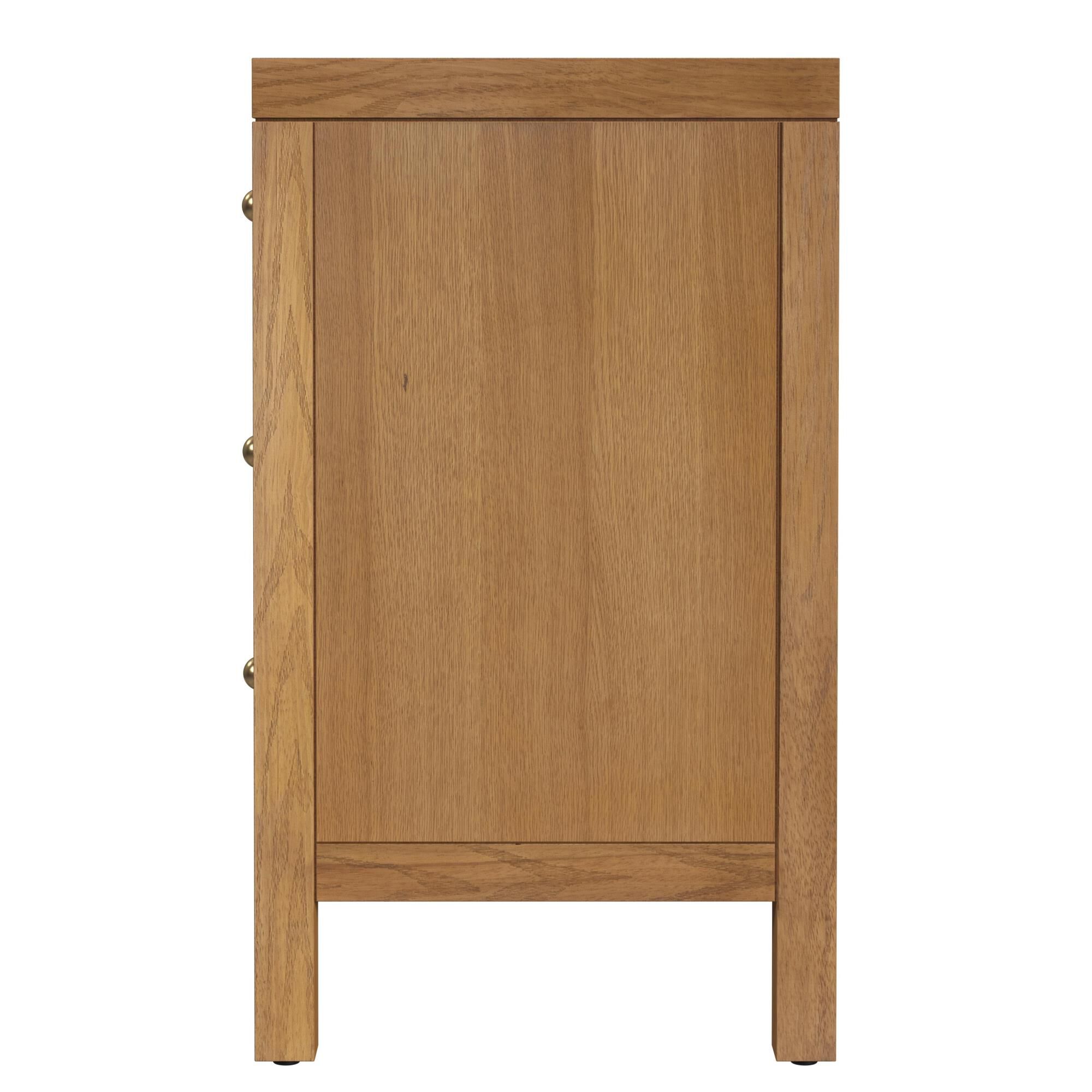 Shown in Light Natural finish