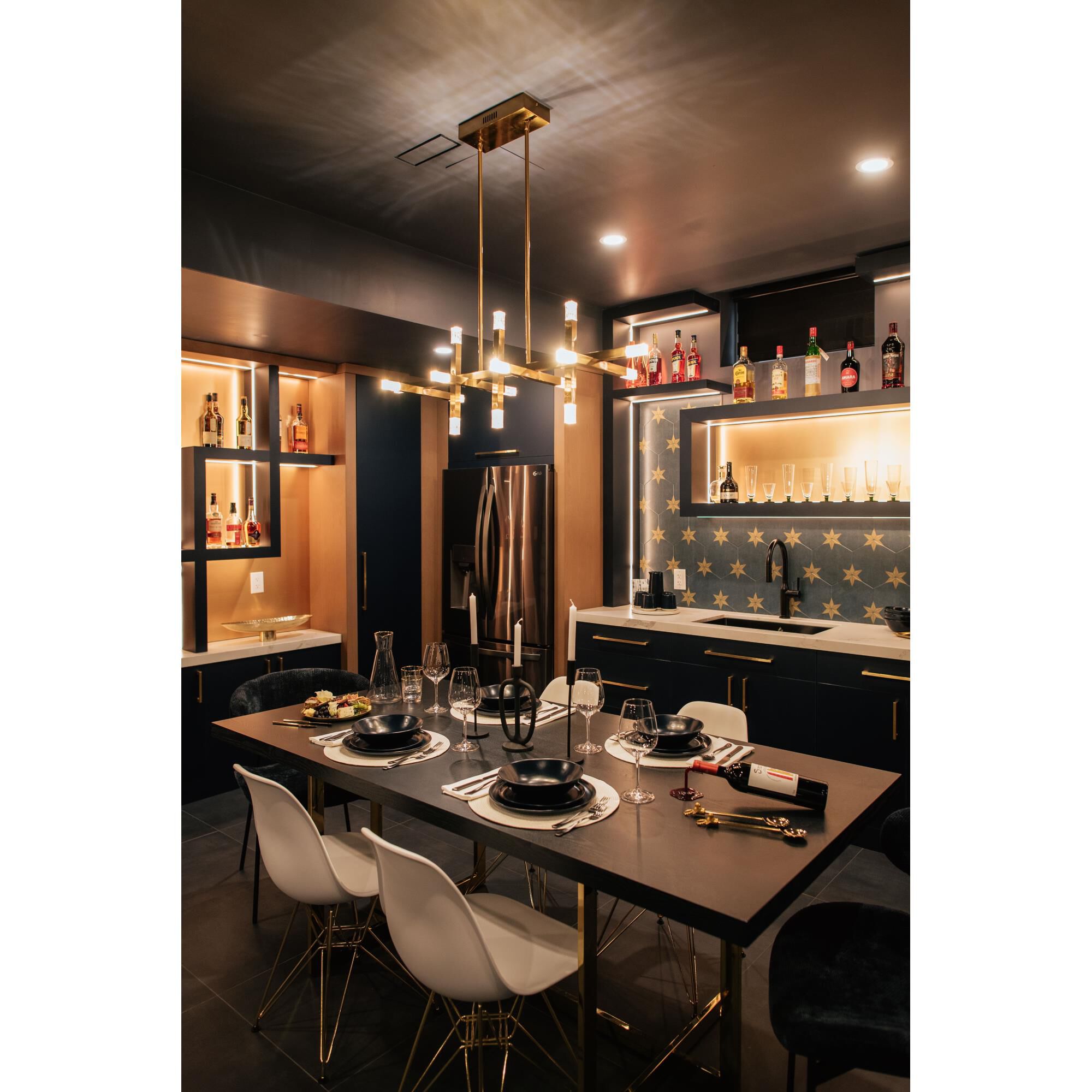 Francesca 40 Inch 16 Light LED Linear Suspension Light by Dainolite