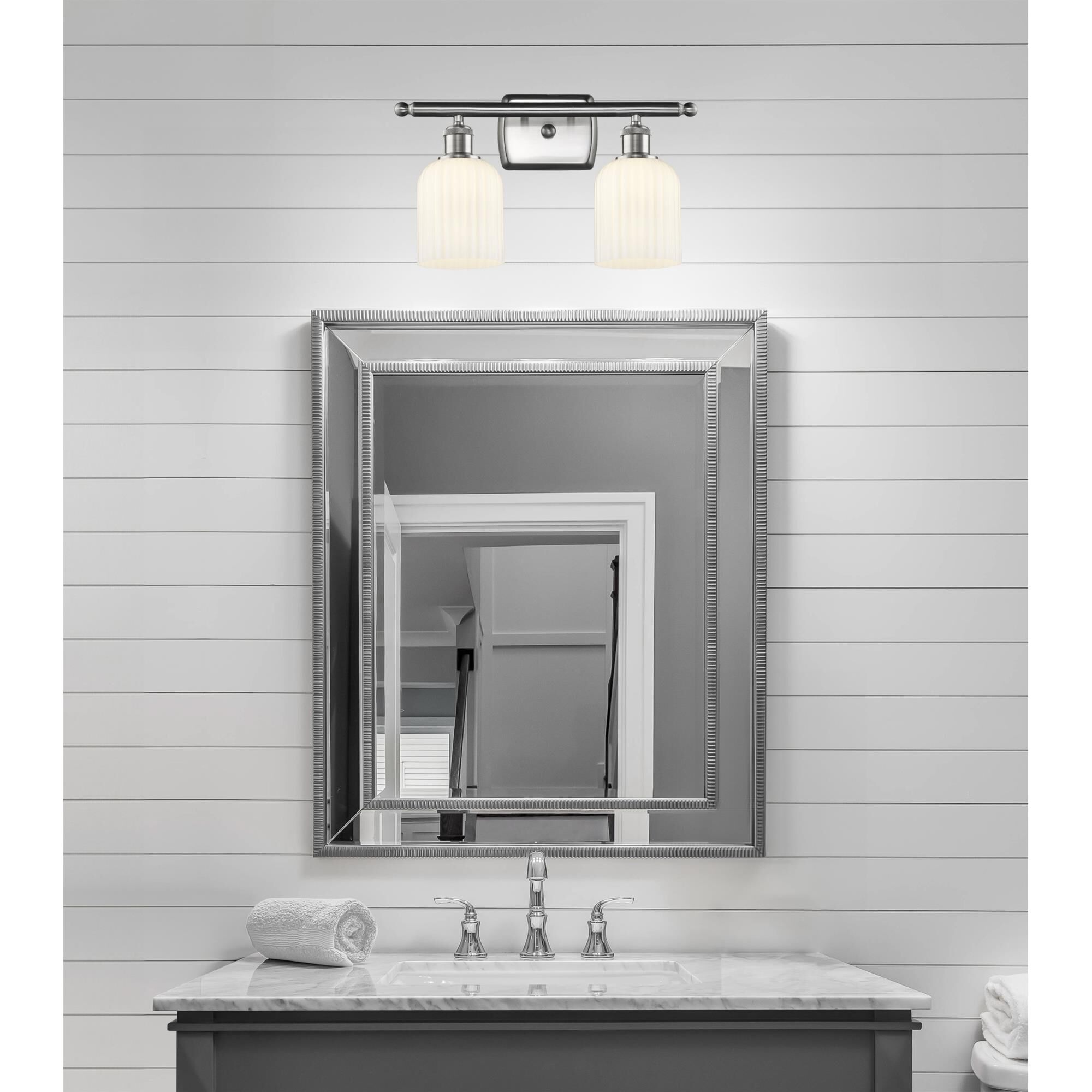 Shown in Satin Nickel finish and Gloss White glass