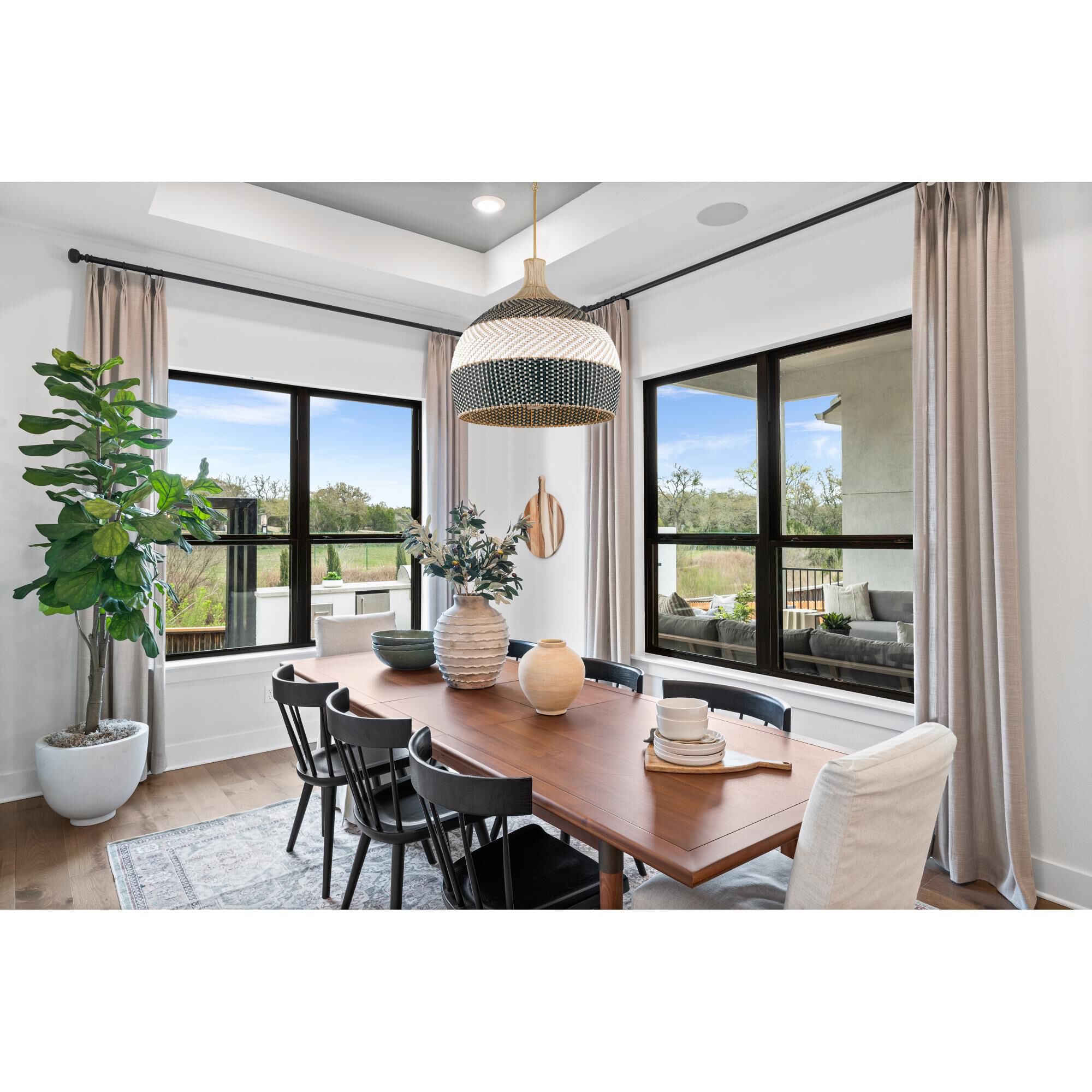 Shown in Soft Gold finish