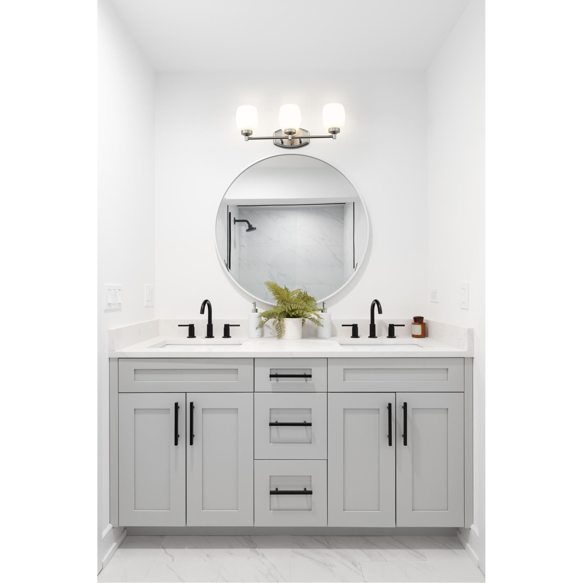 Kendrick 23 Inch Bath Vanity Light by Z Lite