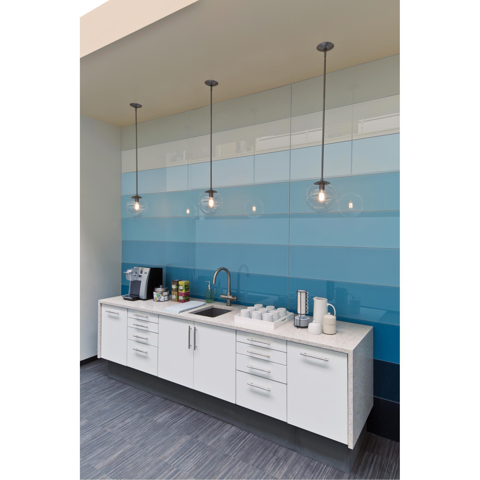 Hinkley Lighting Warby 9 Inch Mini Pendant