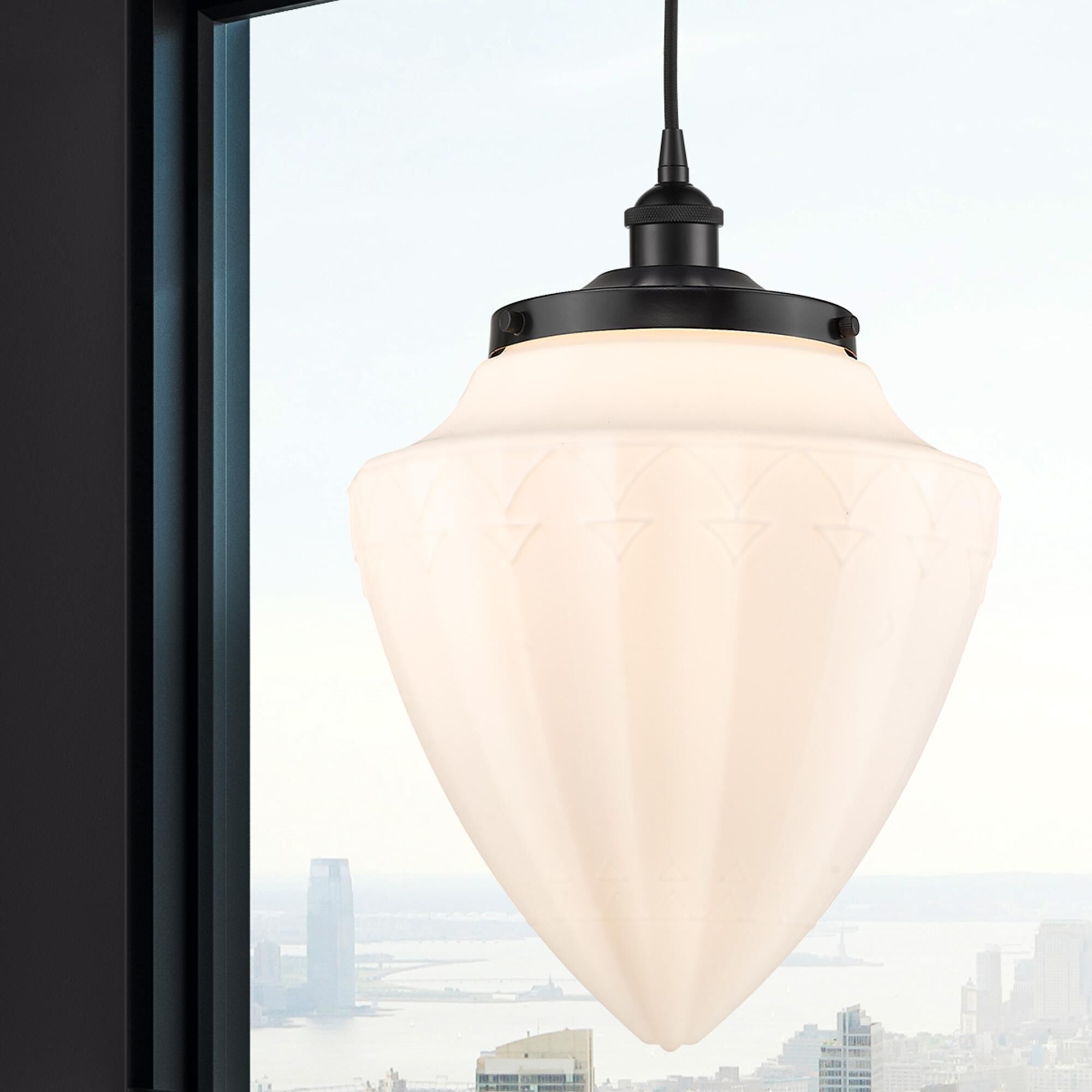 Shown in Matte Black finish and Matte White glass