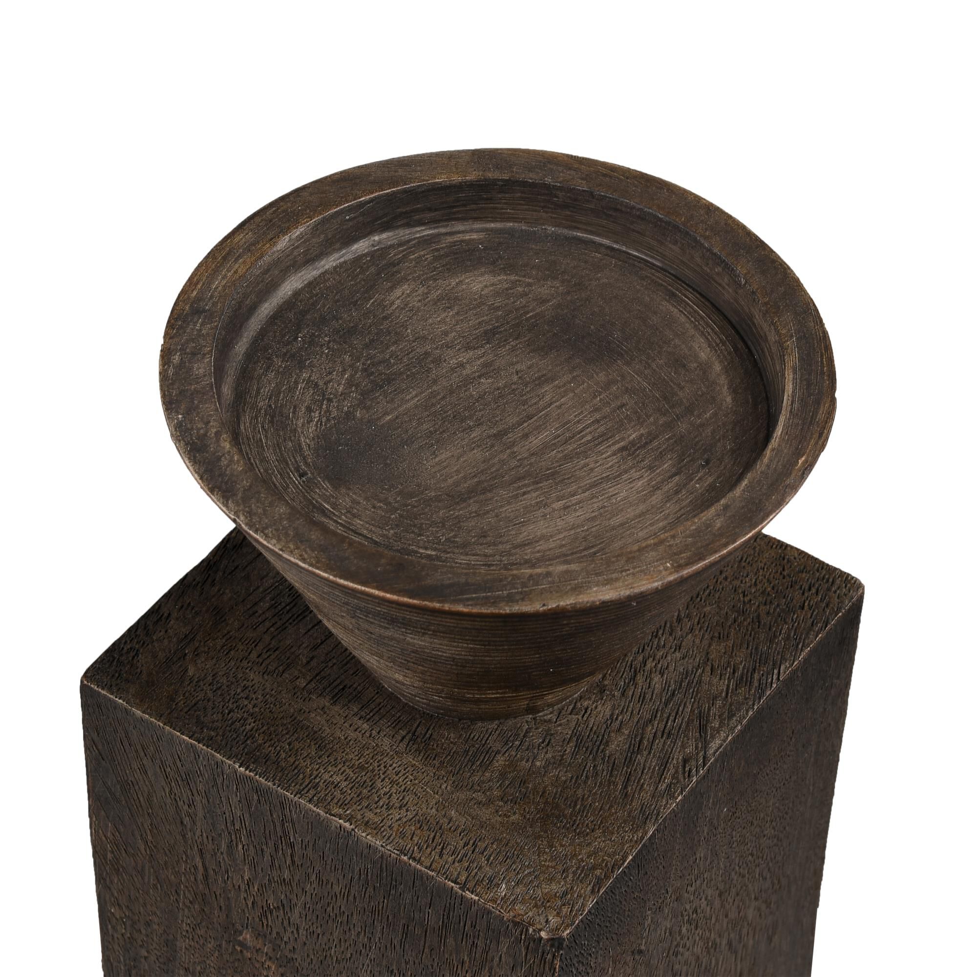 Shown in Brown finish