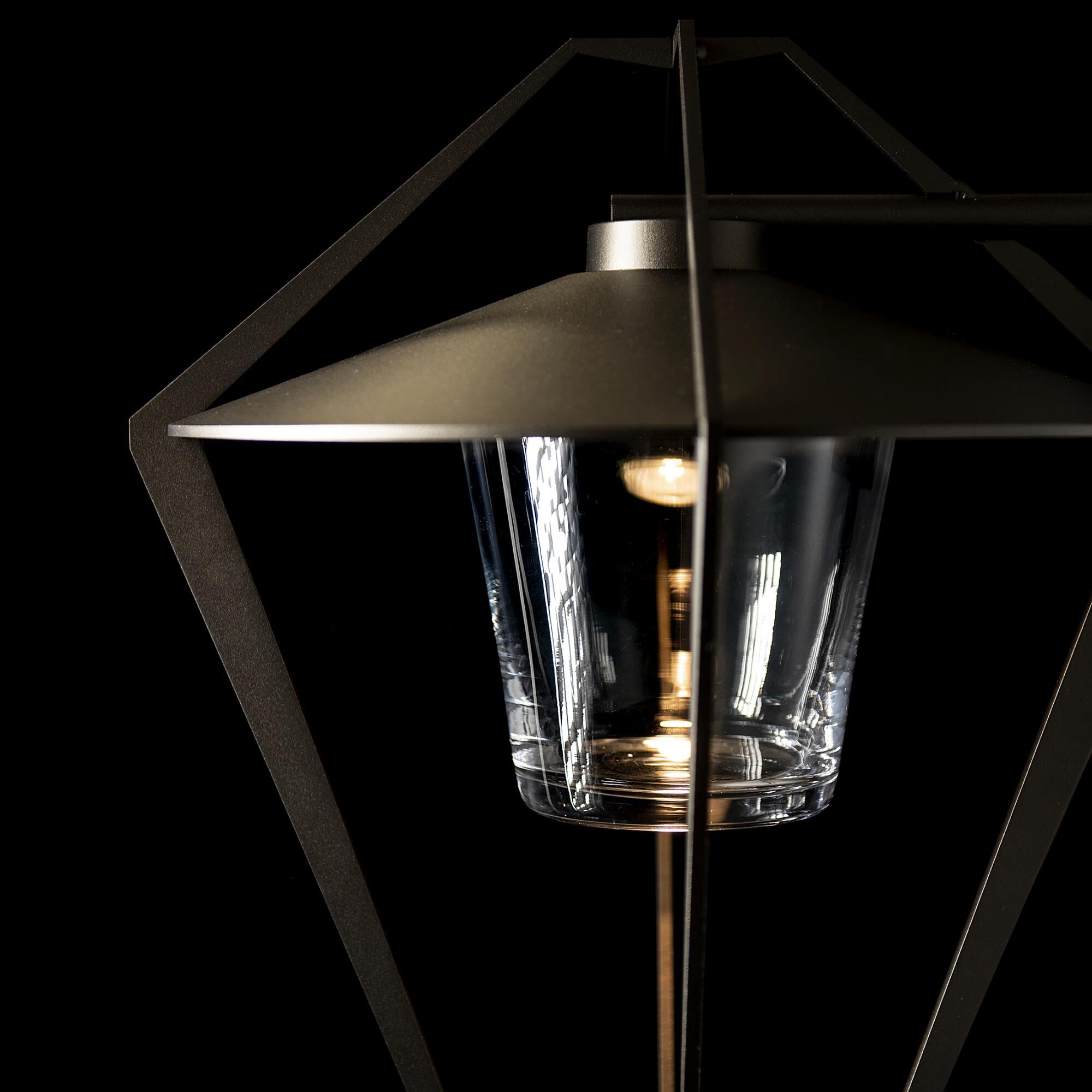 Shown in Coastal Oil Rubbed Bronze finish and Clear glass