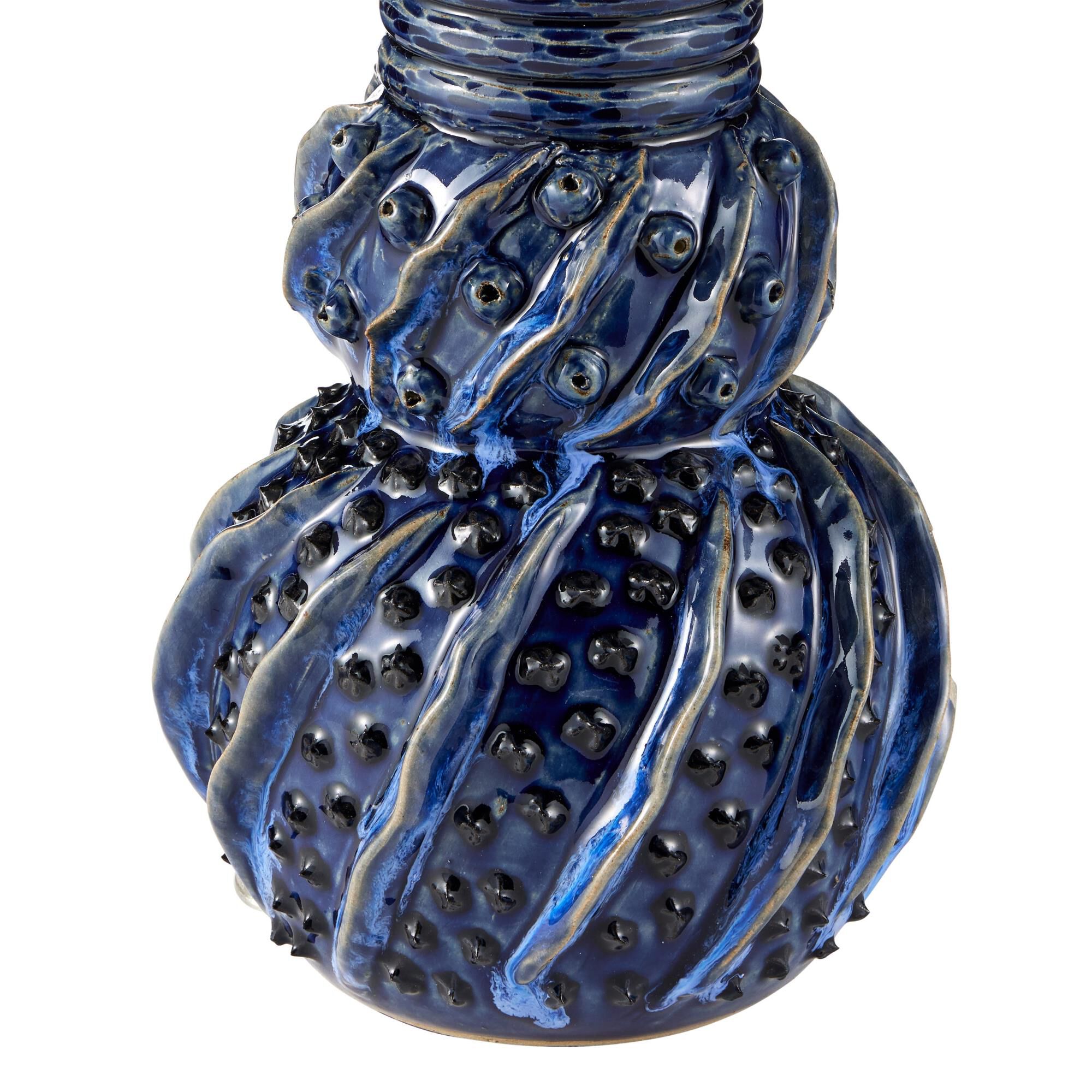 Shown in Dark Blue Reactive finish and Off-White Linen shade