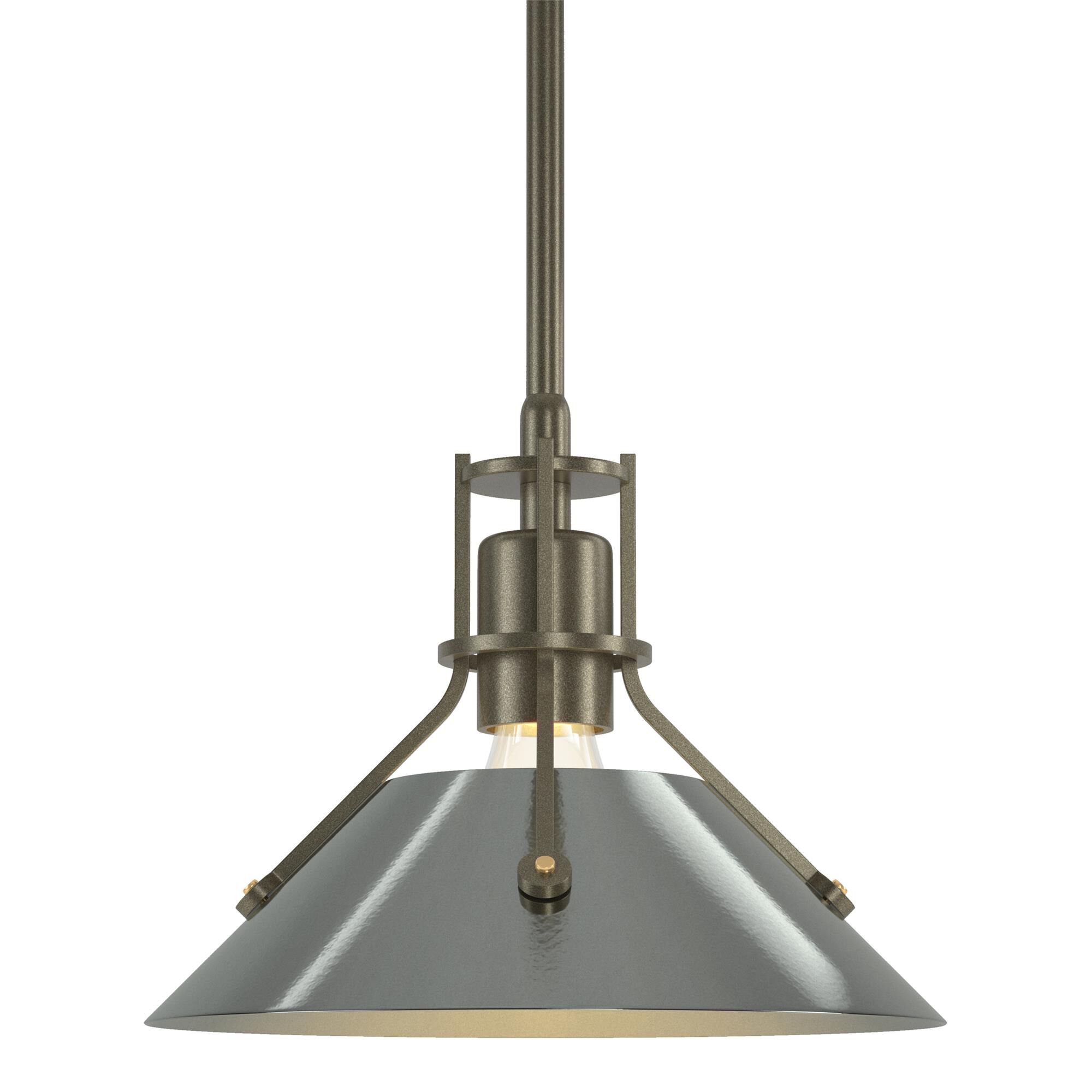 Shown in Soft Gold finish and Sterling (85) accent
