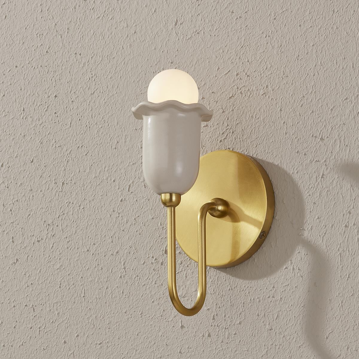 Delilah 4.75 Inch Wall Sconce by Mitzi