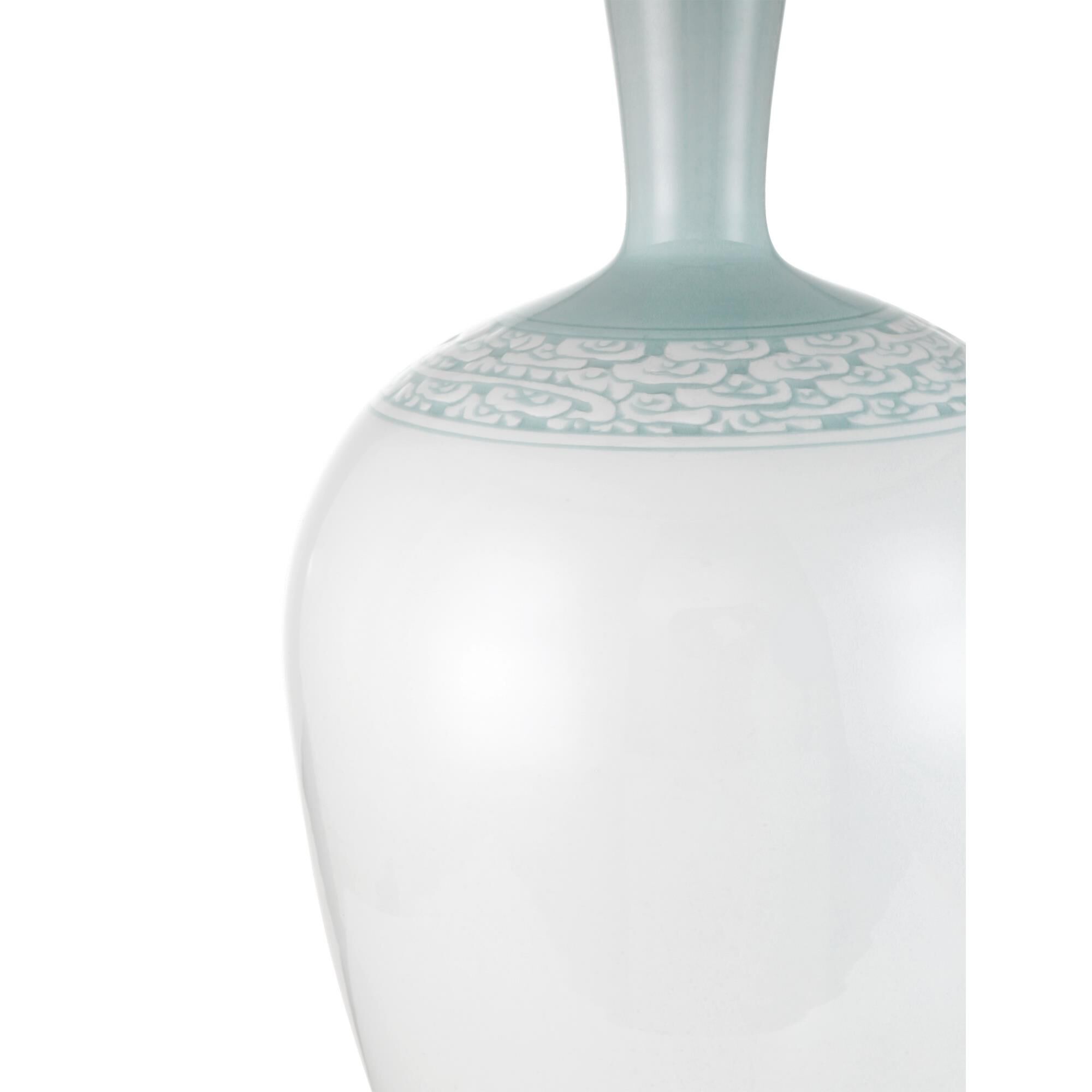 Shown in White and Light Blue finish and White Polyester/Double Fold/Celadon Green shade