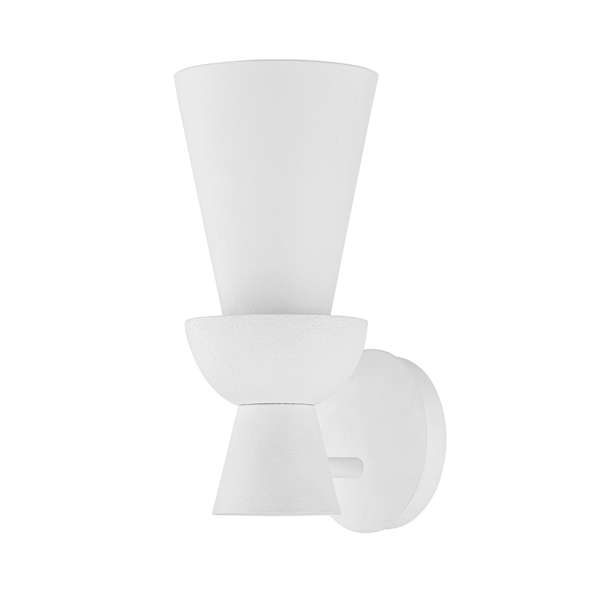Shown in Gesso White finish and Metal shade
