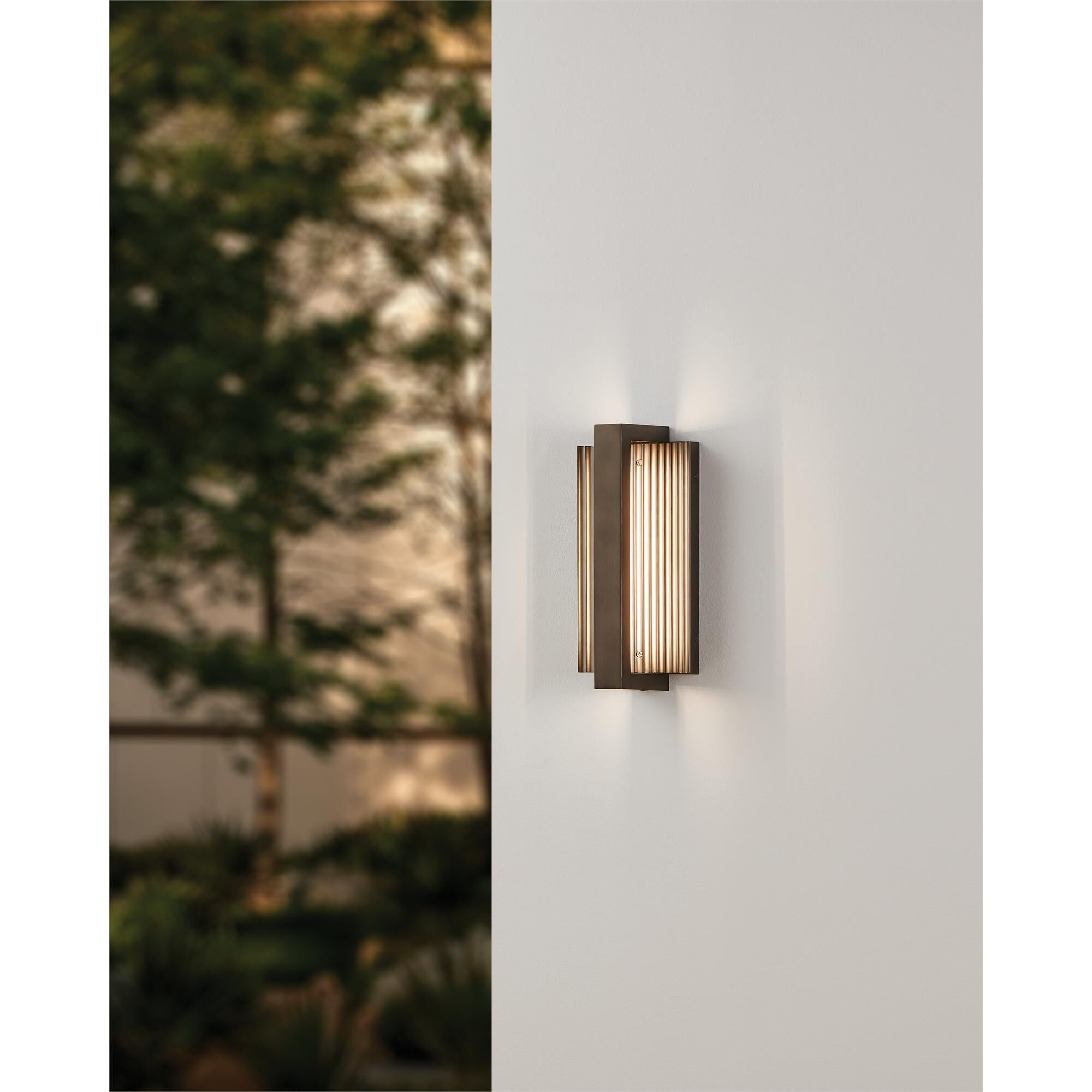 Shown in Forged Bronze finish and Clear Polycarbonate glass