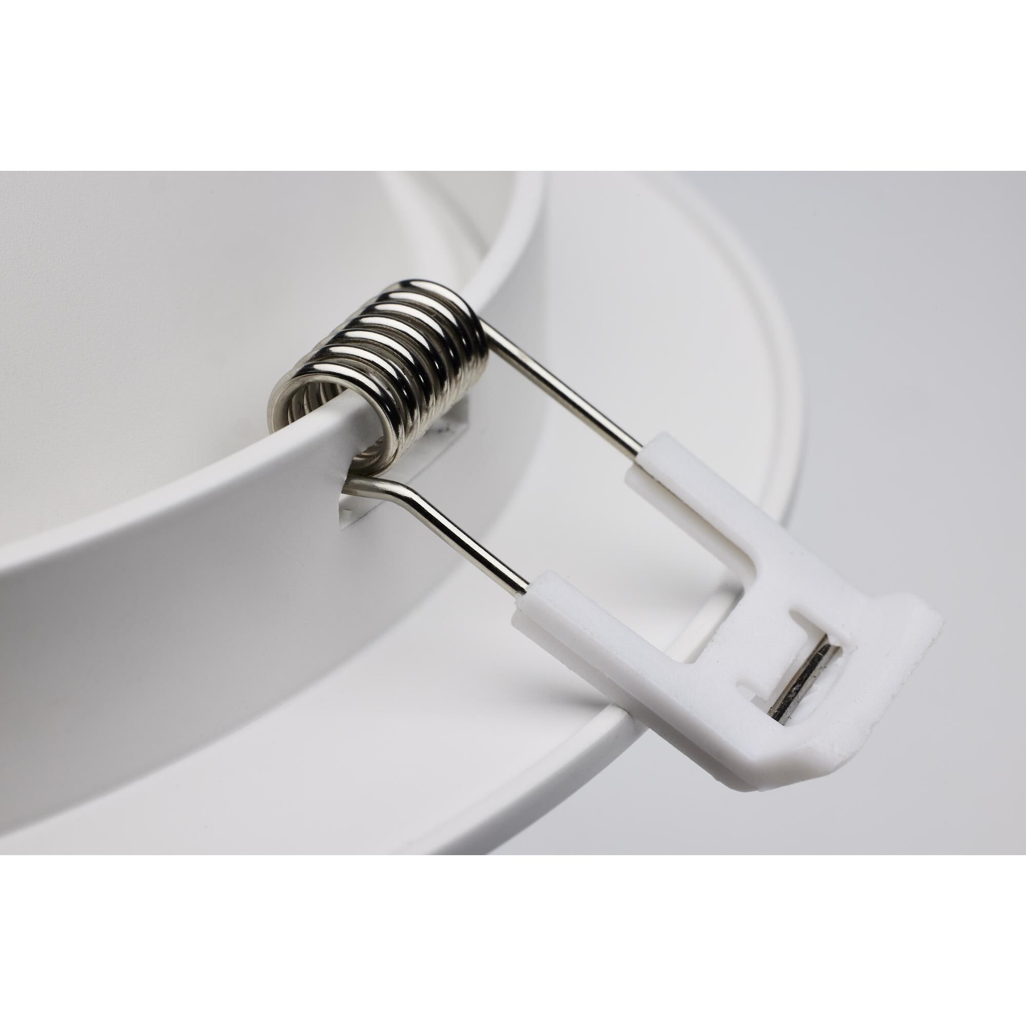 Satco 7 Inch LED 40 Degree Recessed Lighting Trim by Satco