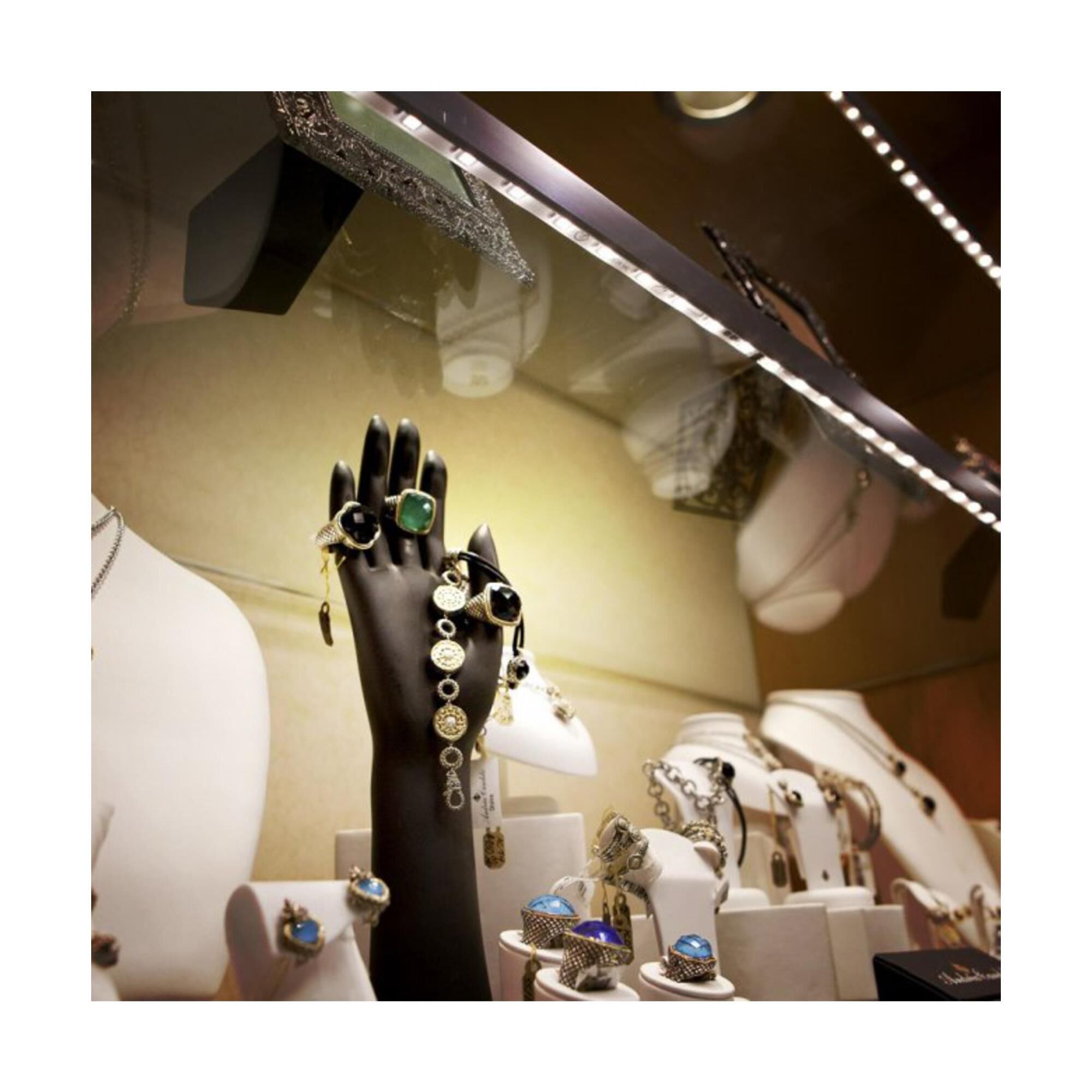 Shown in White finish and Clear Silicone Cased glass