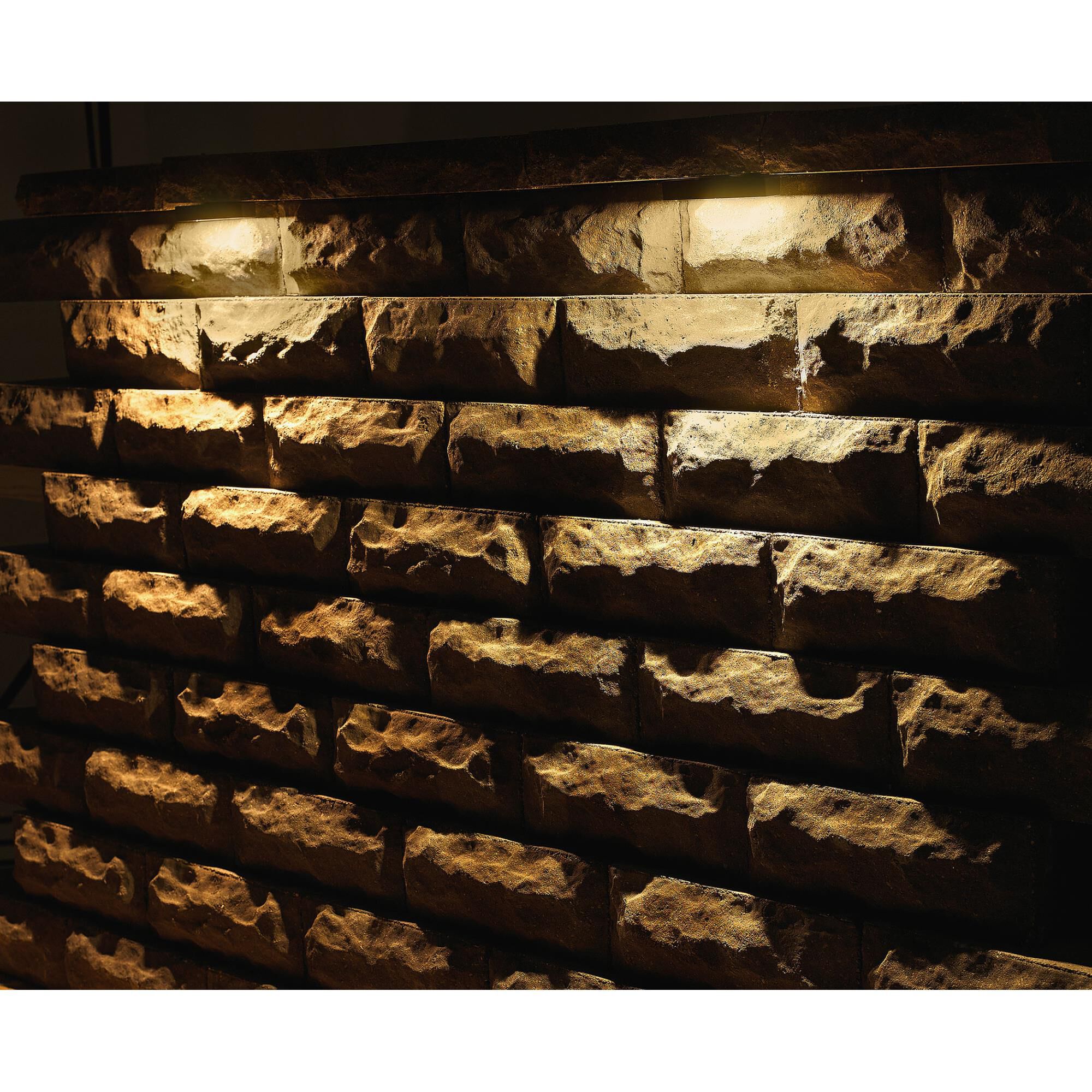 Hinkley Lighting Nuvi 1 Watt LED Deck Light