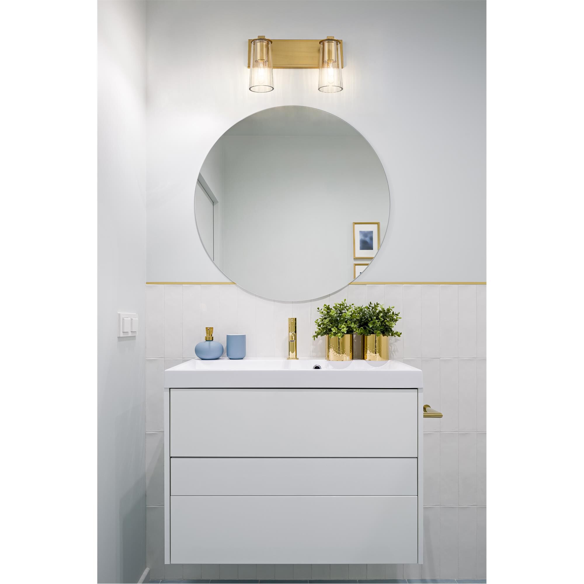 Shown in Modern Gold finish and Clear glass and Clear shade
