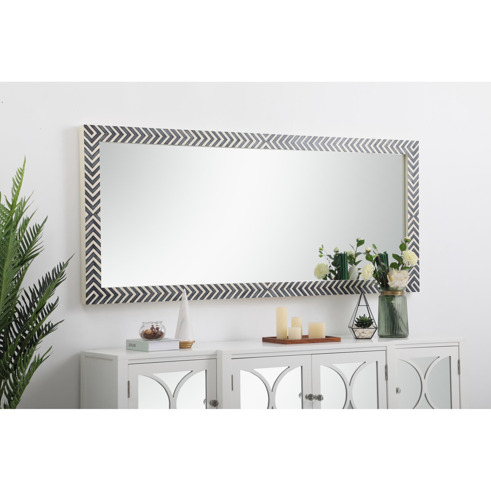 Shown in Chevron finish