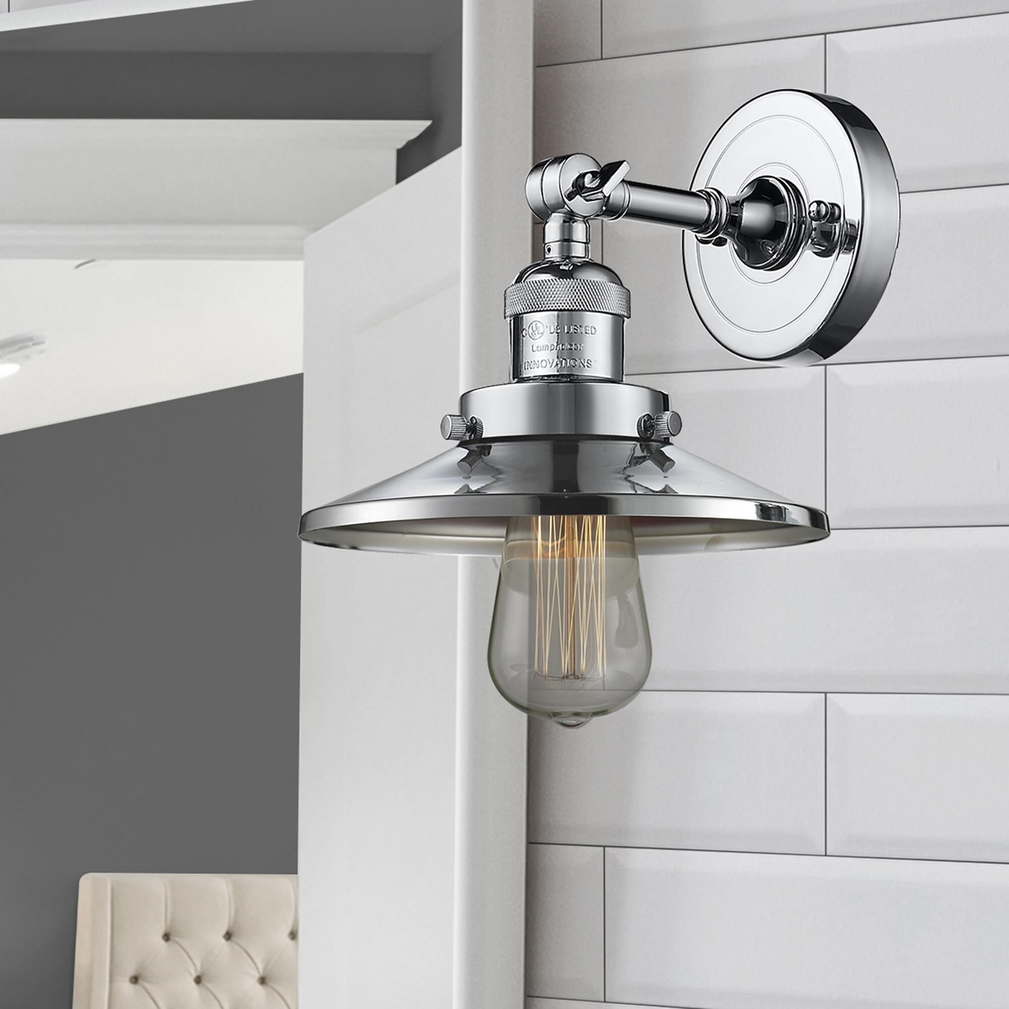 Shown in Polished Chrome finish and Polished Chrome shade