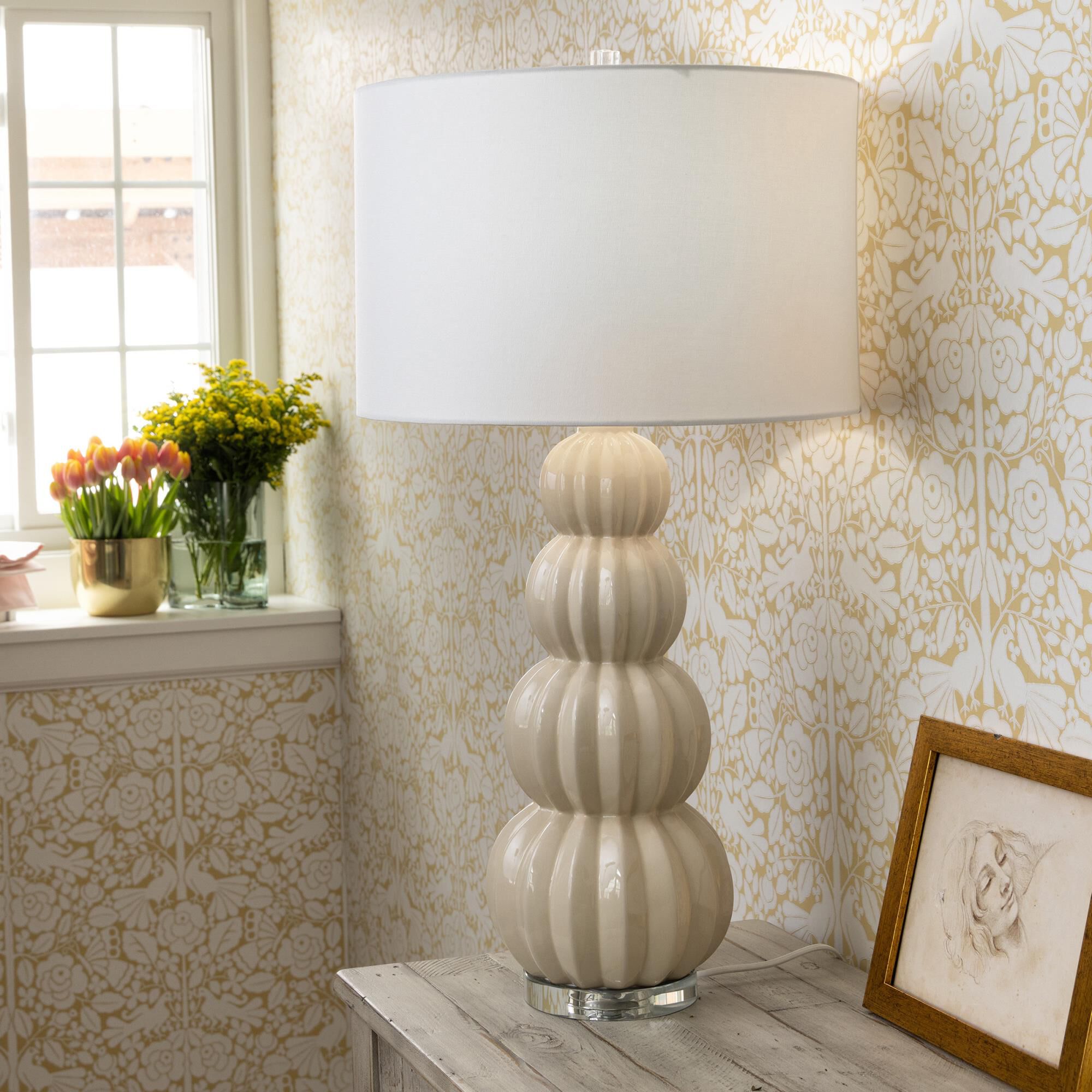 Shown in Cream finish and Off-White shade