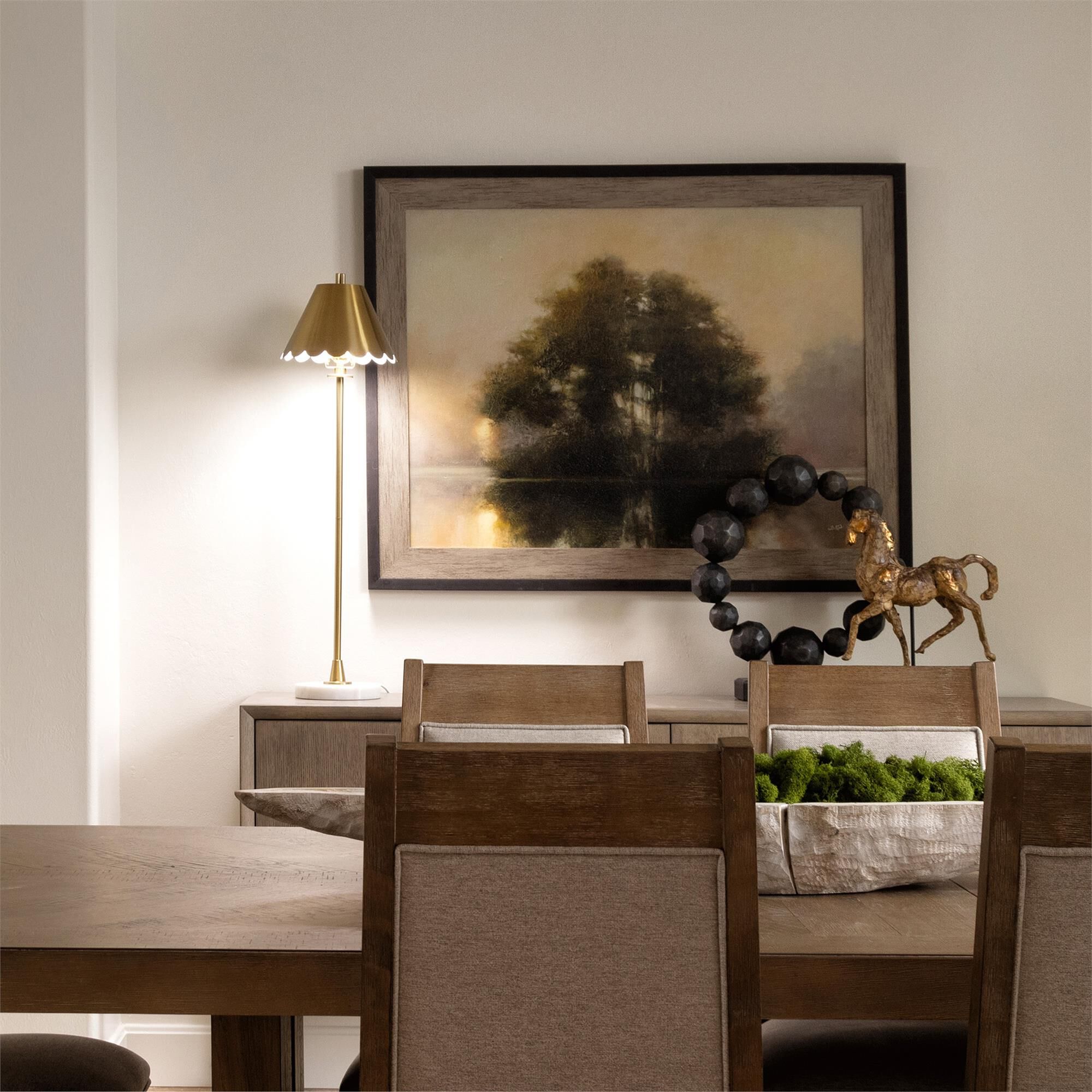Shown in White Marble and Polished Brass finish and Polished Brass shade