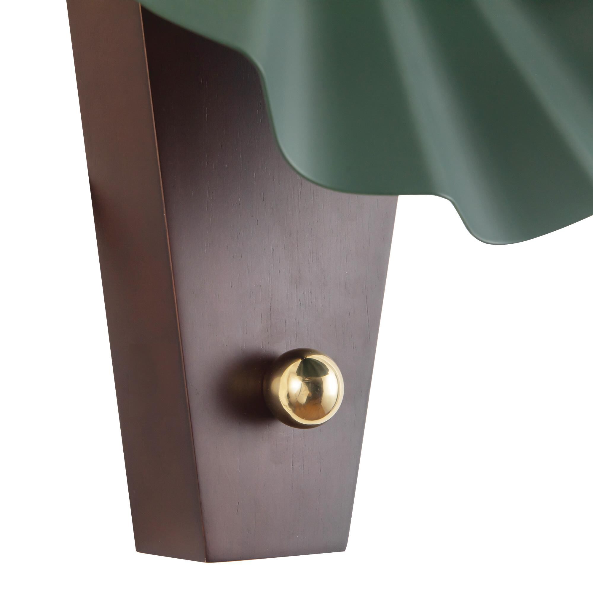 Shown in Pine Green finish and Matte Opal glass