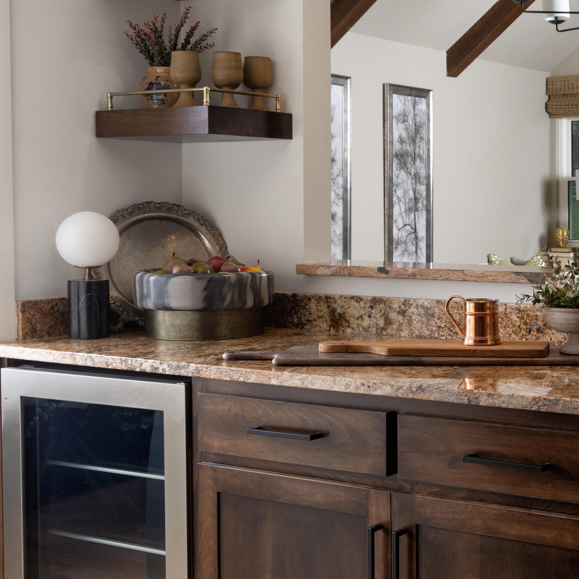 Shown in Black Marble finish