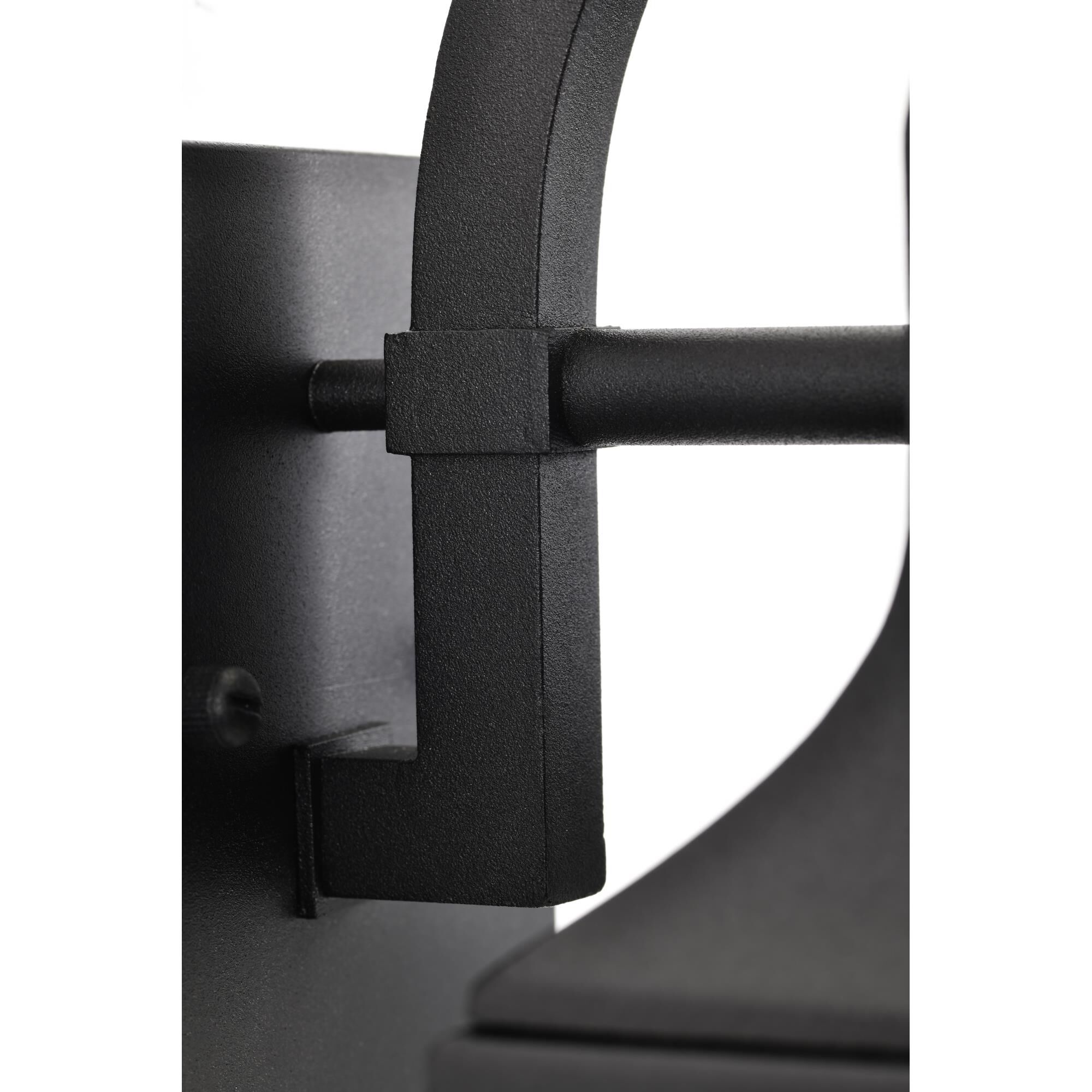 Shown in Matte Black finish and Clear Seeded glass