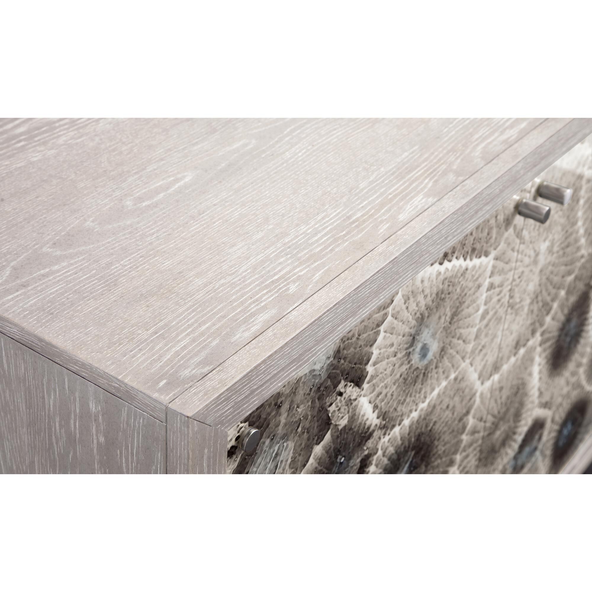 Shown in Gray finish