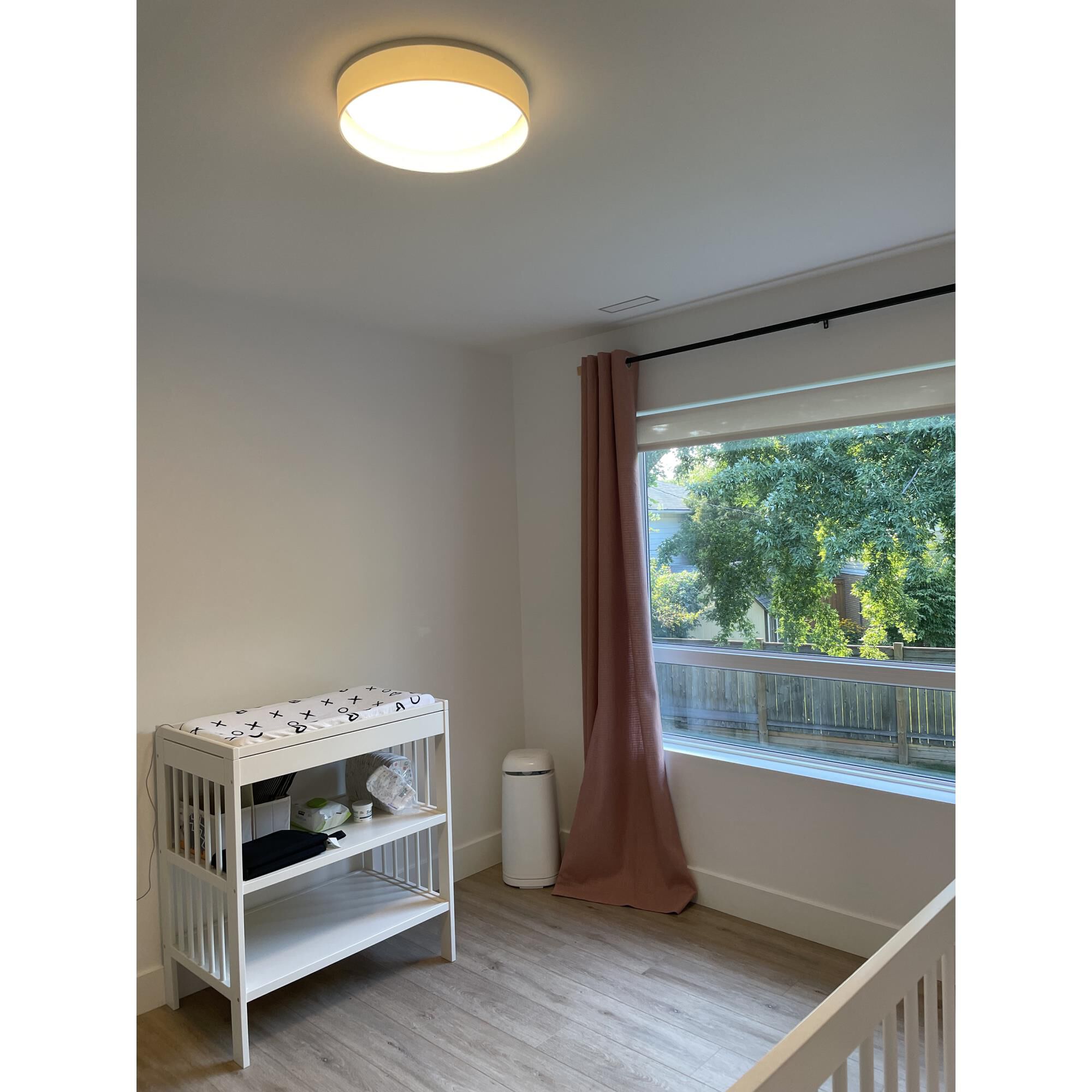 15 Inch 1 Light LED Flush Mount by Dainolite