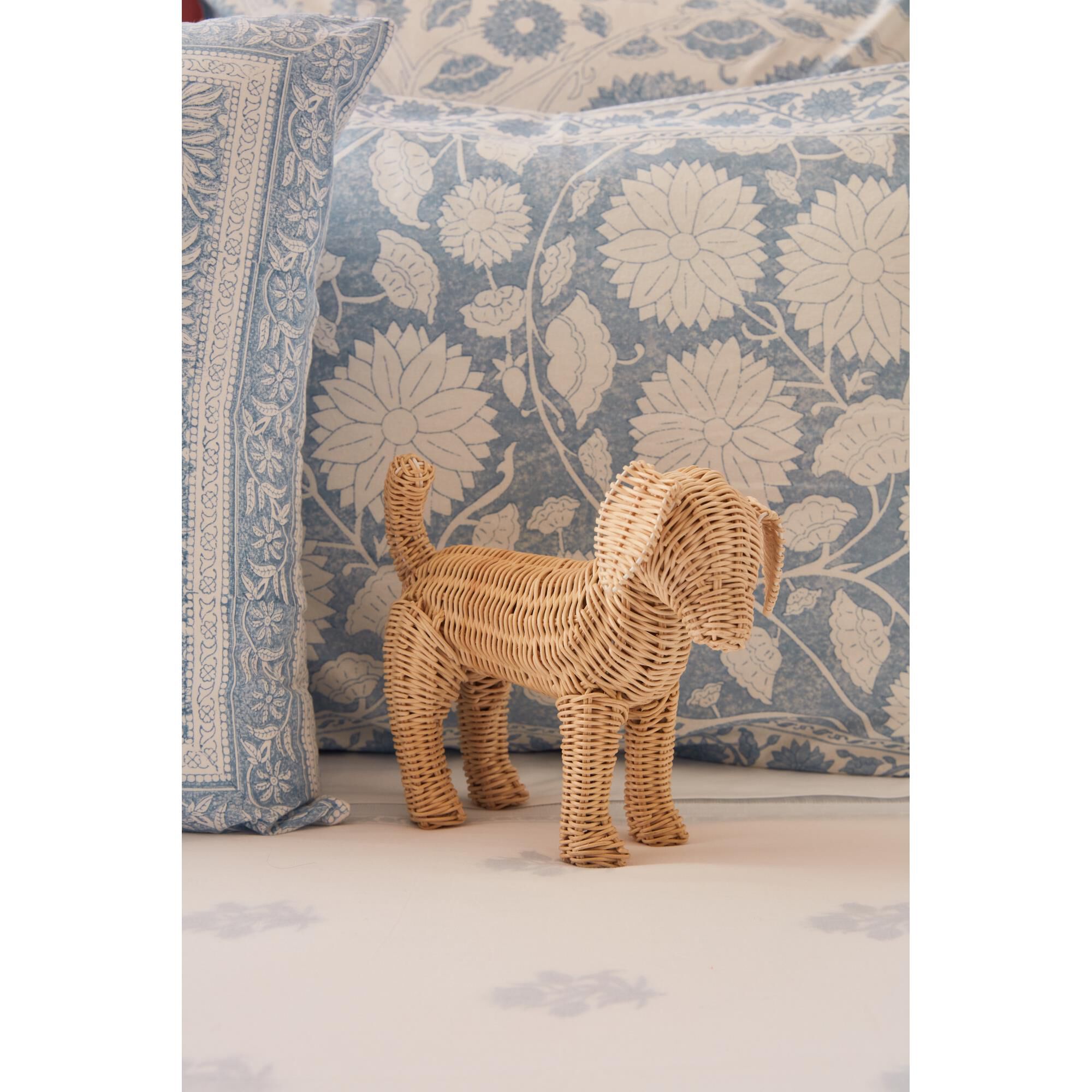 Shown in Brown finish