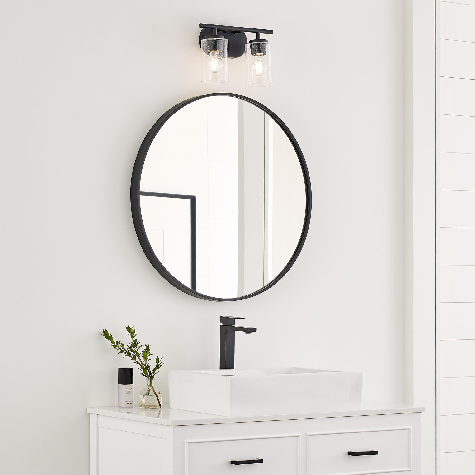 Shown in Midnight Black finish and Clear Seeded glass