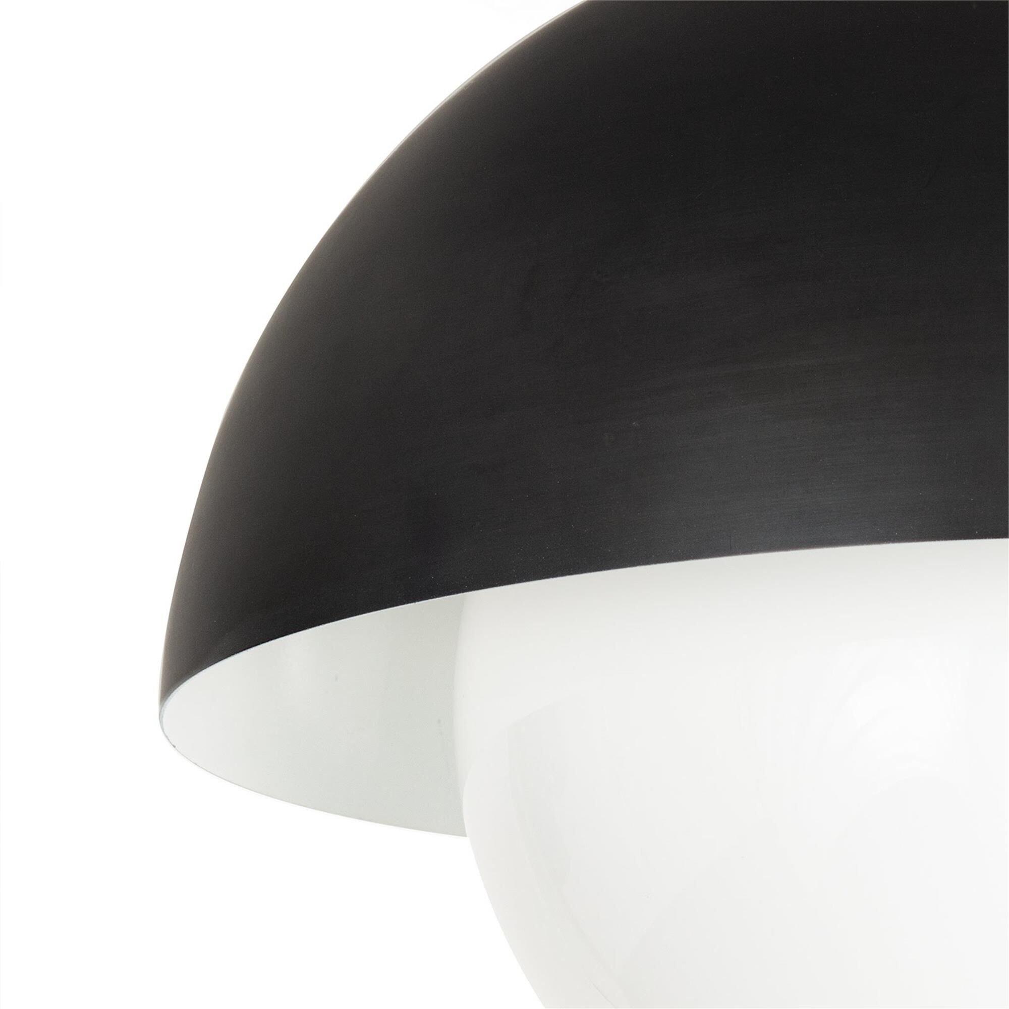 Shown in Oil Rubbed Bronze and Natural Brass finish