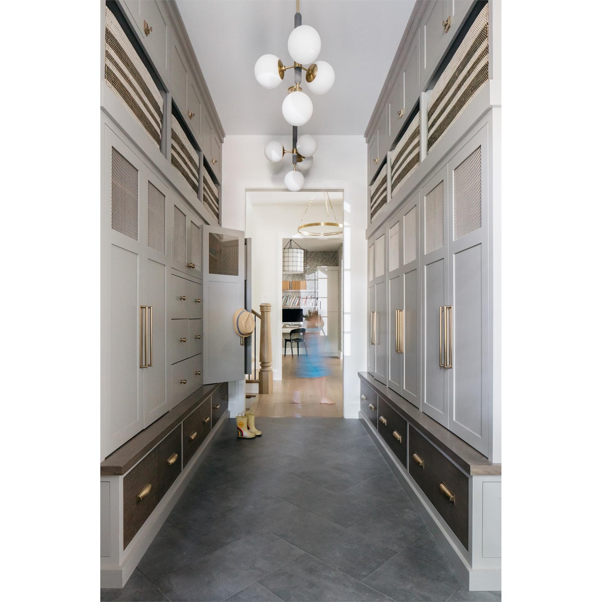 Brielle Medium Pendant Light,