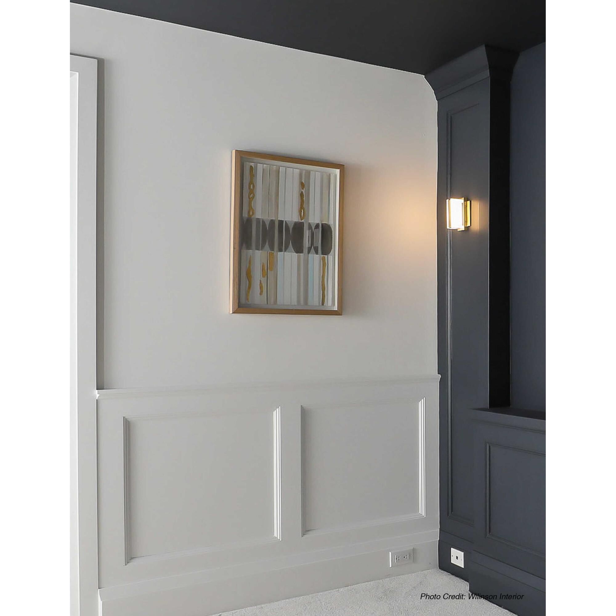 Shown in Gold finish and Frosted accent