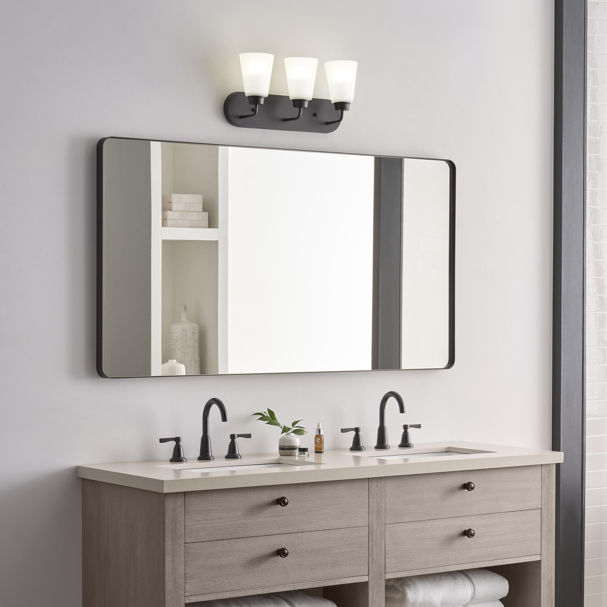 Kerrville 18 Inch Bath Vanity Light by Generation Lighting