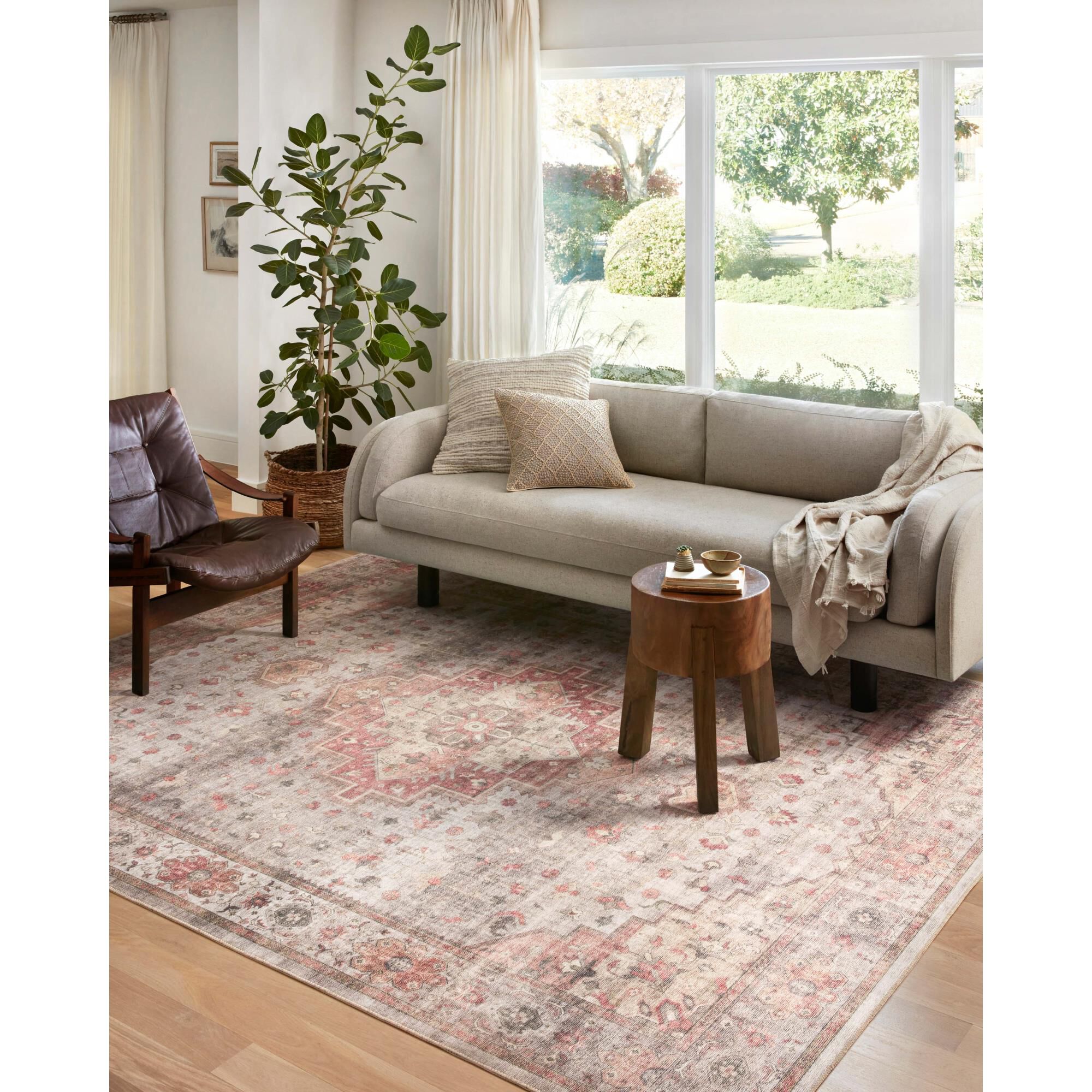 HEIDI Area Rug by Loloi Rugs