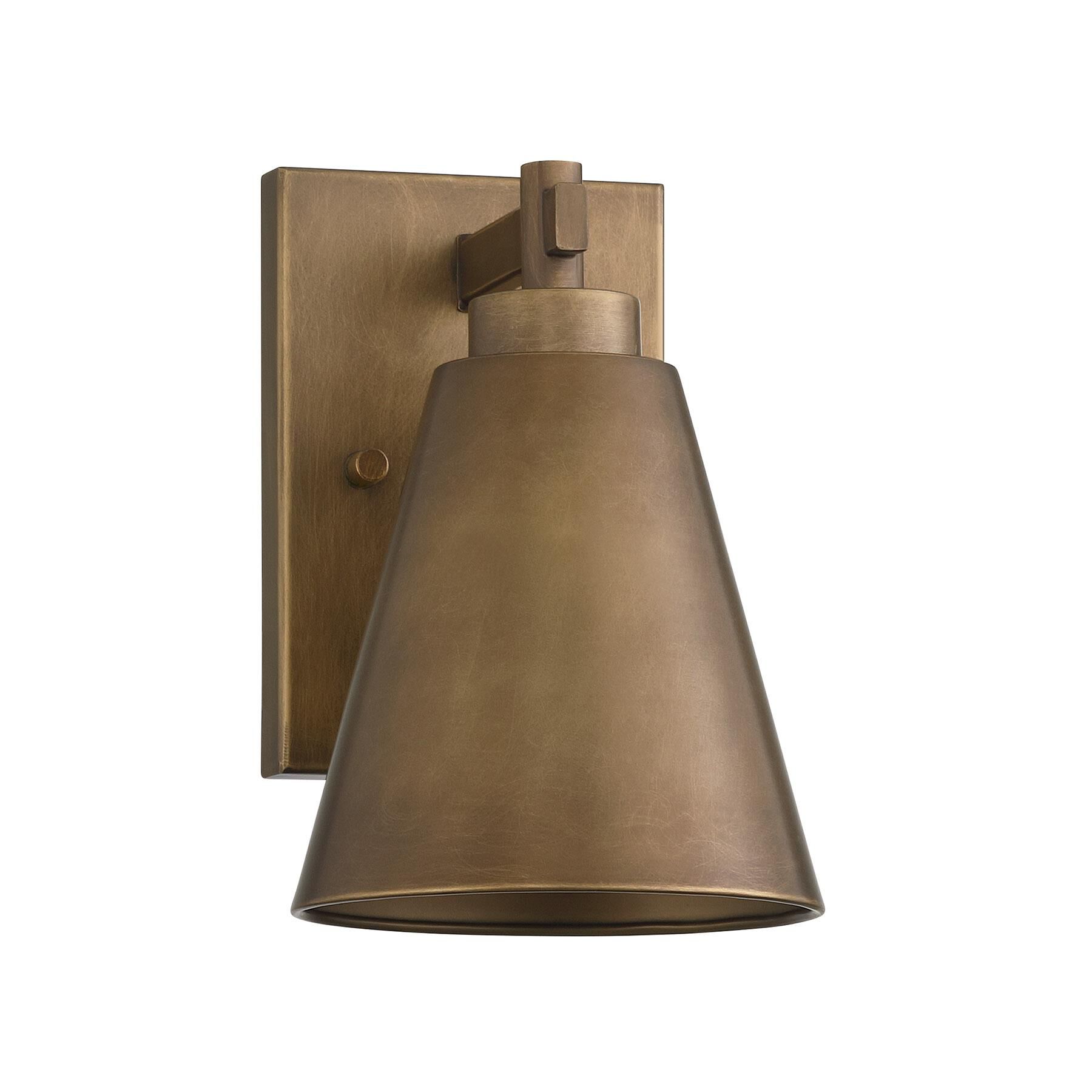 Shown in Atlas Bronze finish and Metal shade