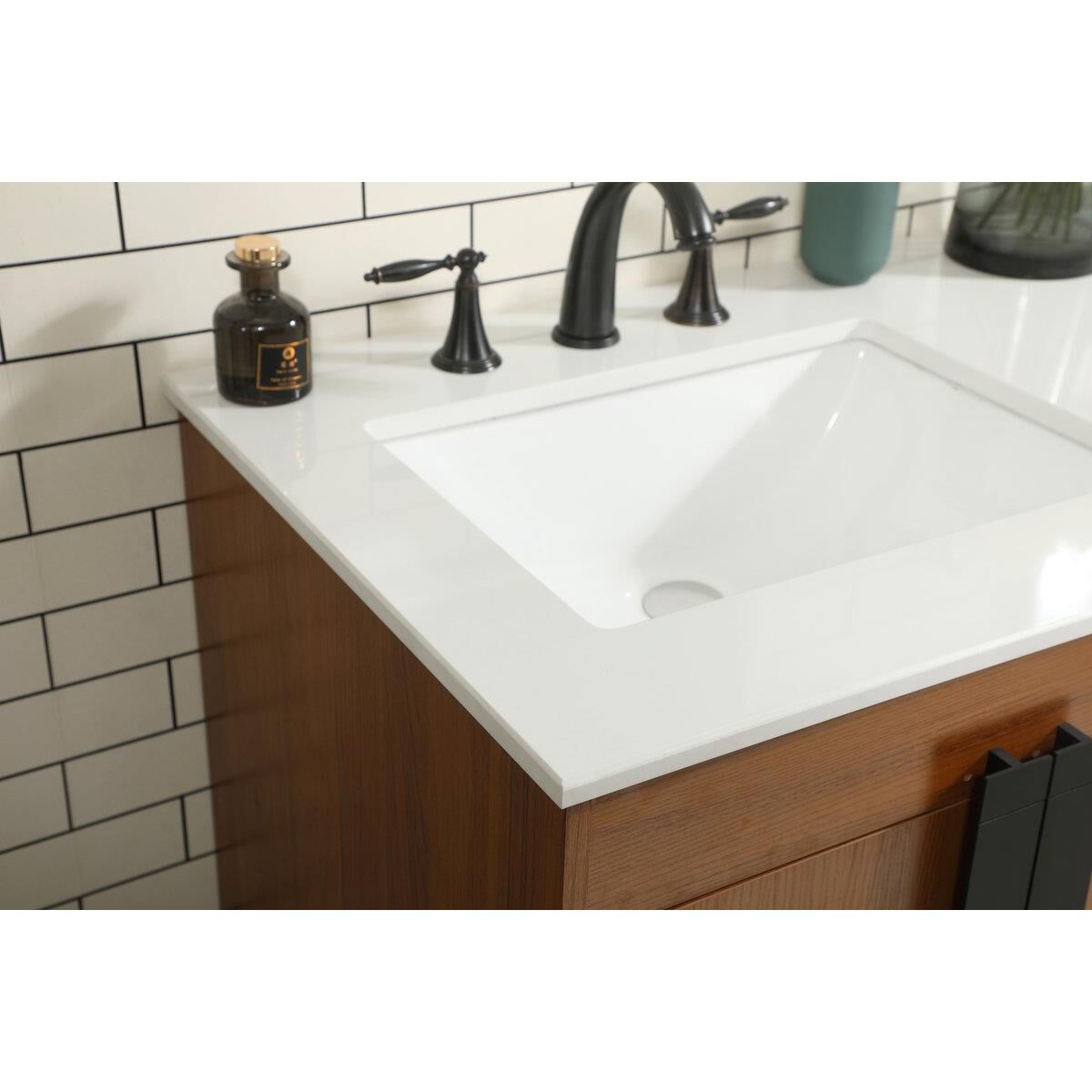 Shown in Teak finish and Without Backsplash accent