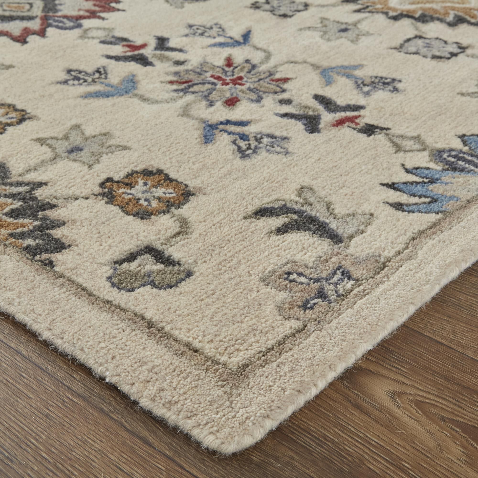 Rylan Area Rug,