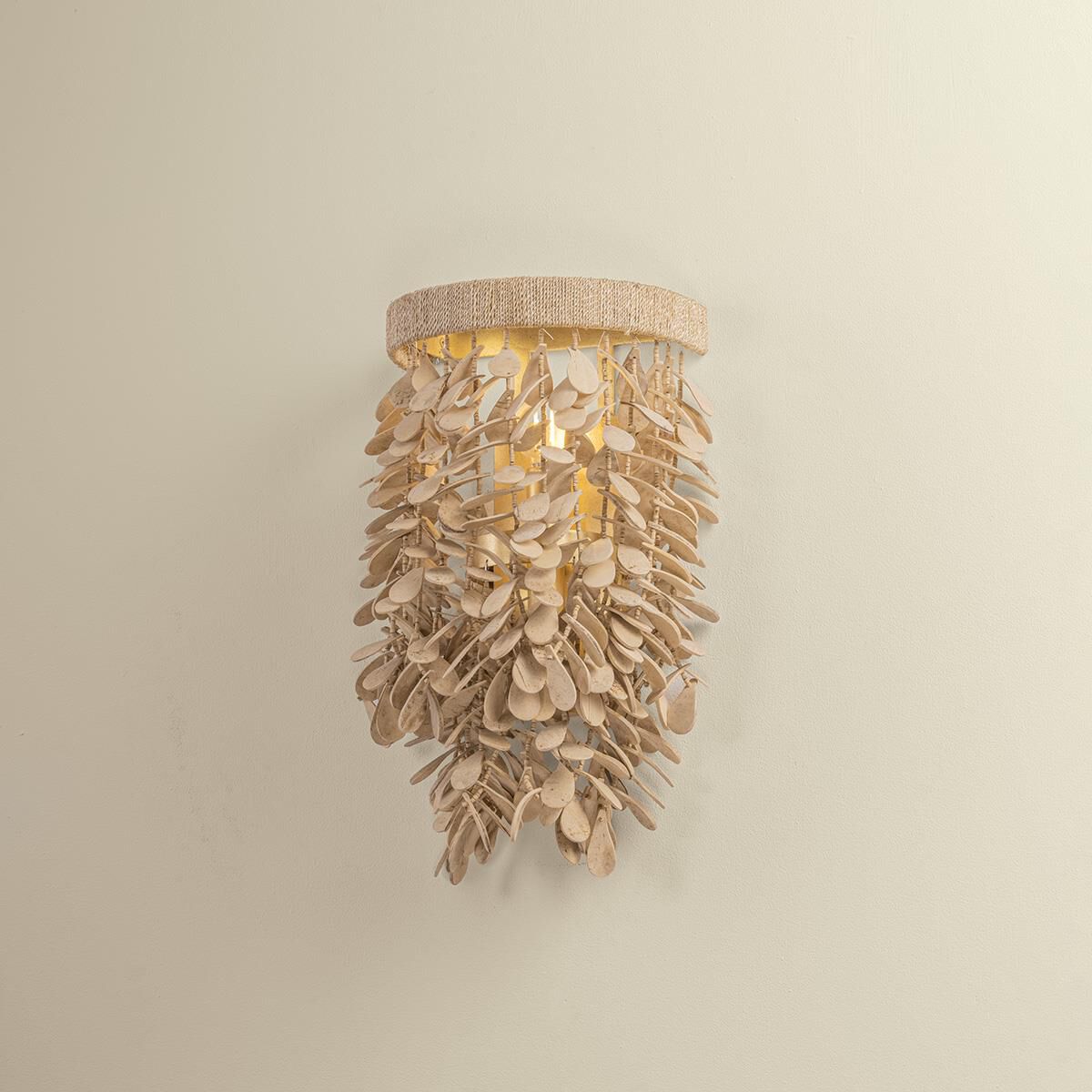 Shown in Vintage Gold Leaf finish and Coco Shell shade
