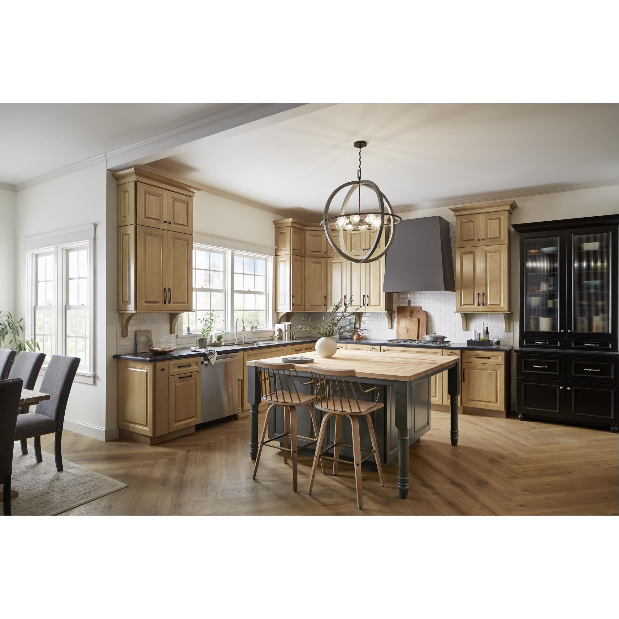 Bodie 32 Inch 8 Light Chandelier by Hinkley Lighting