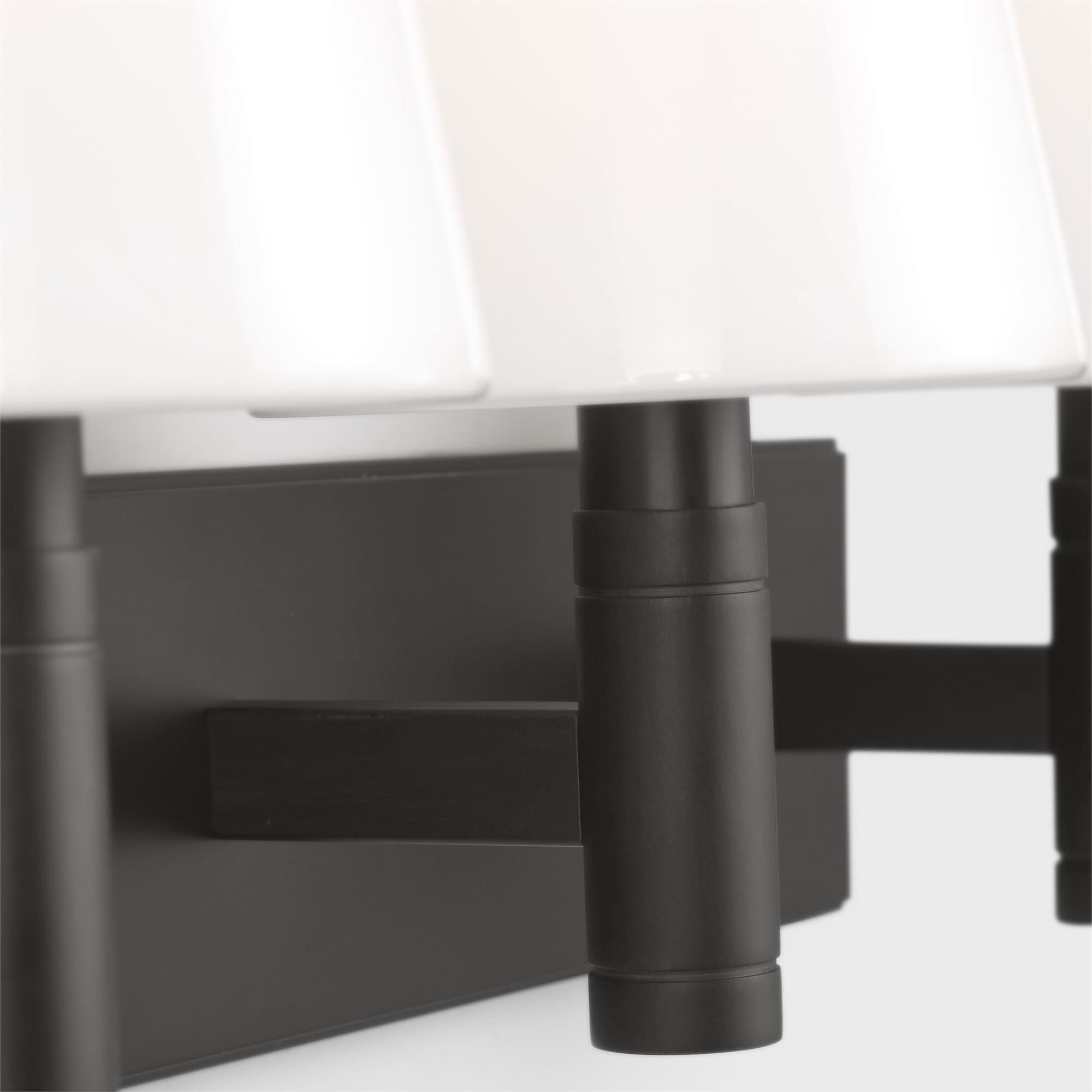 Thomas O'Brien Beckham Classic 21 Inch 3 Light Bath Vanity Light,