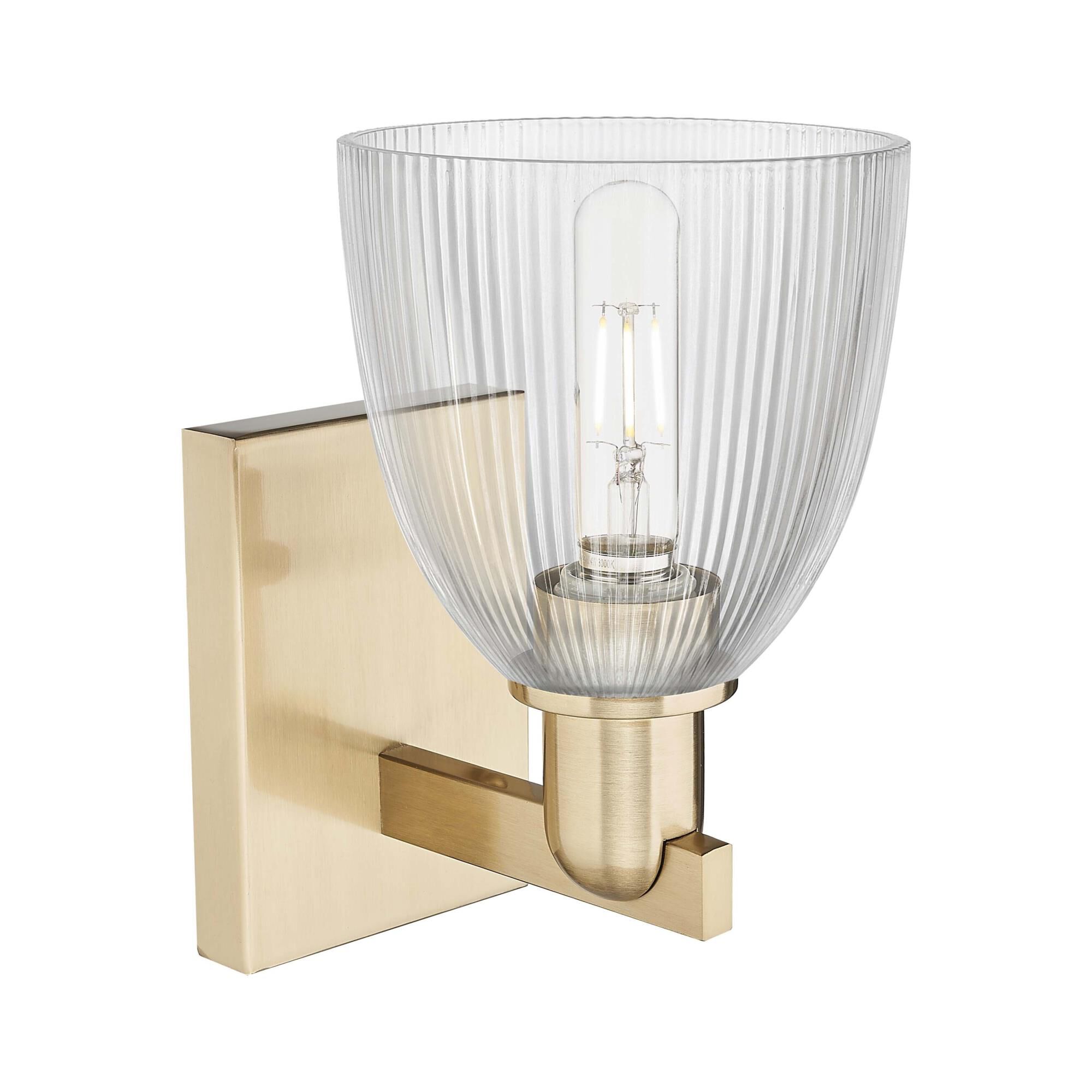 Shown in Champagne Bronze finish and Clear glass