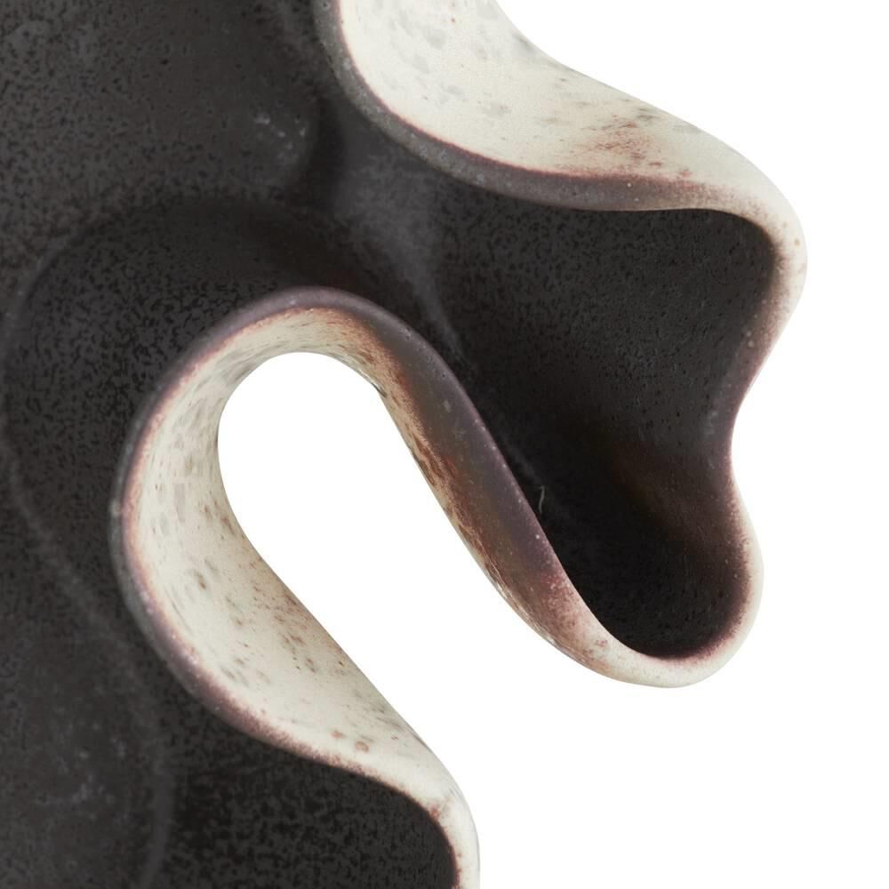 Shown in Sparrow Reactive finish