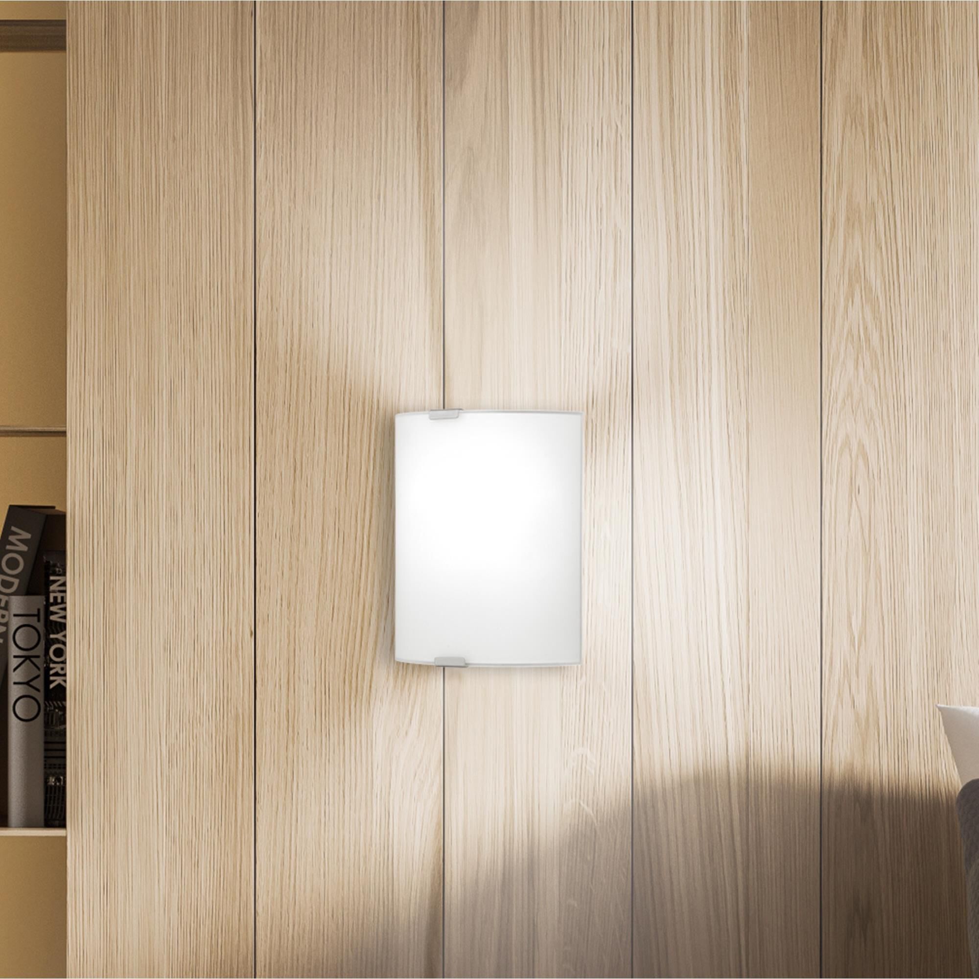 Shown in Chrome finish and Satin glass