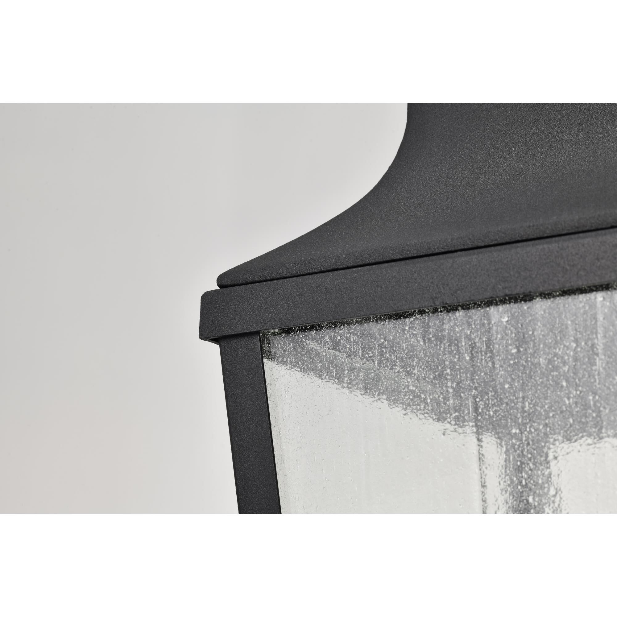 Shown in Matte Black finish and Clear Seeded glass