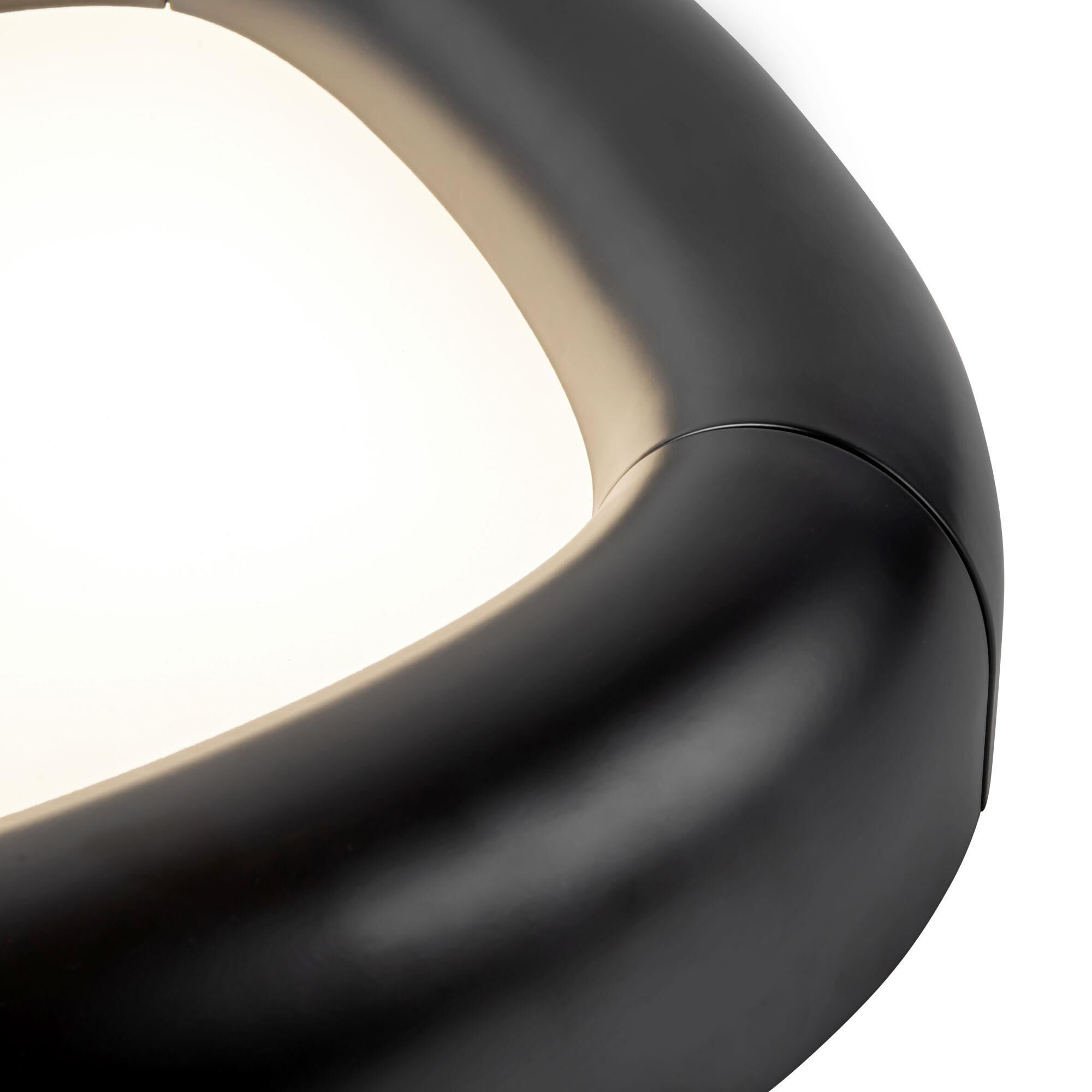 Shown in Black finish and Frosted Acrylic Diffuser glass