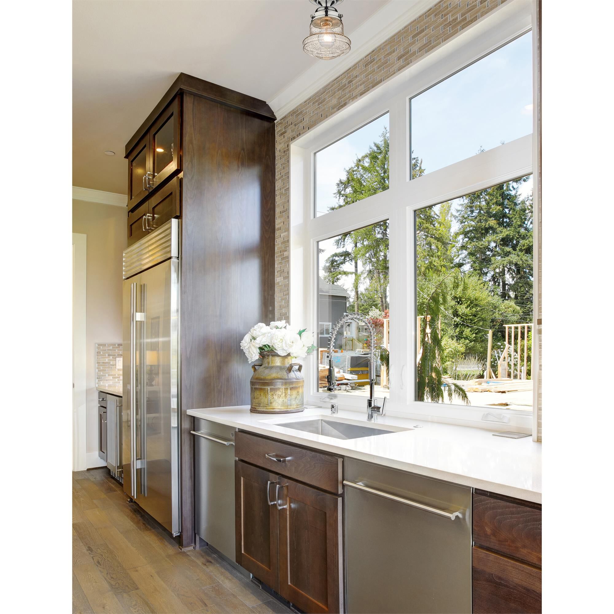 Shown in Chrome finish and Clear Seedy glass and Clear Seedy shade