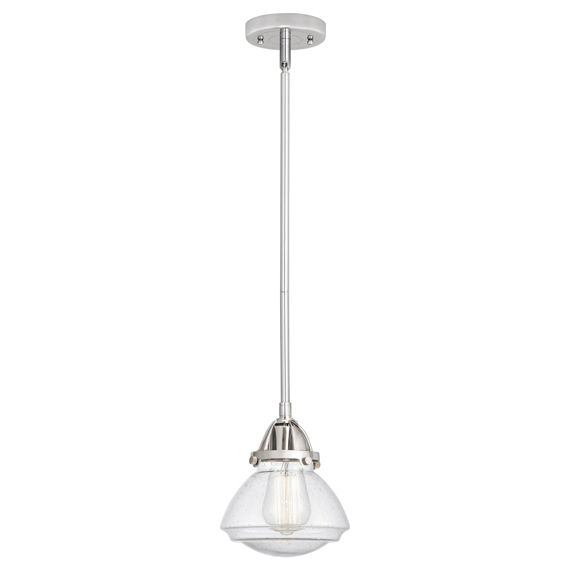 Shown in Polished Chrome finish and Seedy glass