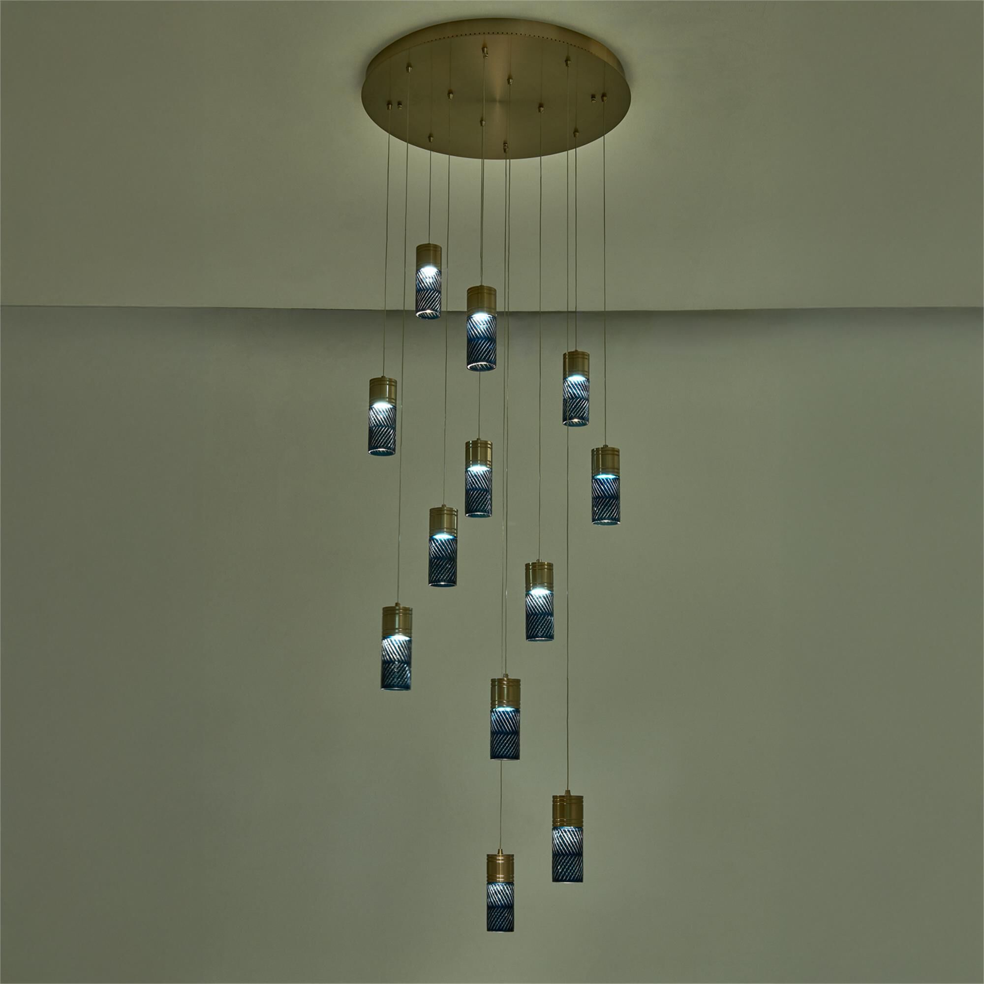 Shown in Winter Brass finish