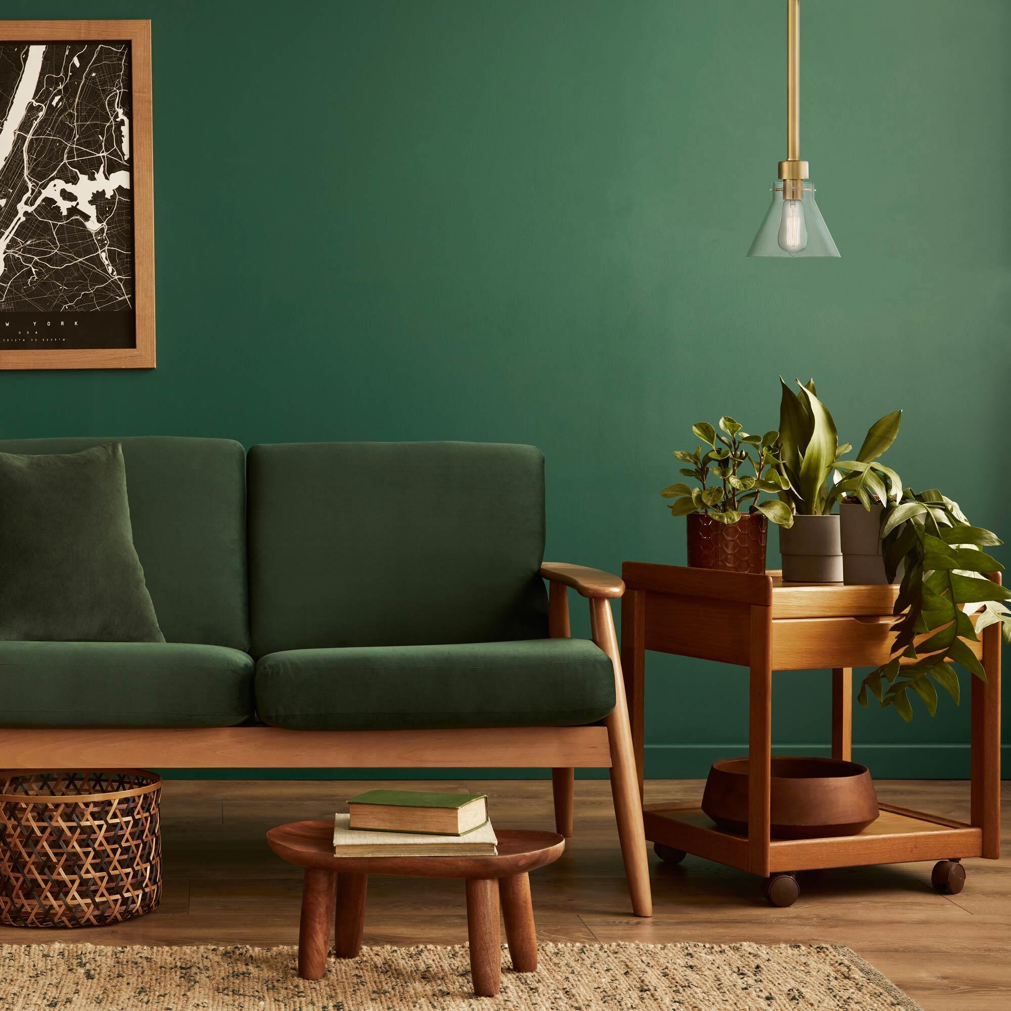 Shown in Brushed Gold finish and Clear glass